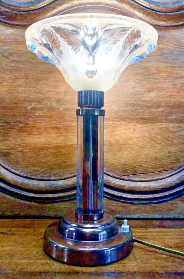 Lampe Art Déco pied tubes de verre Petitot vasque oiseaux signée Jean Boris Lacroix