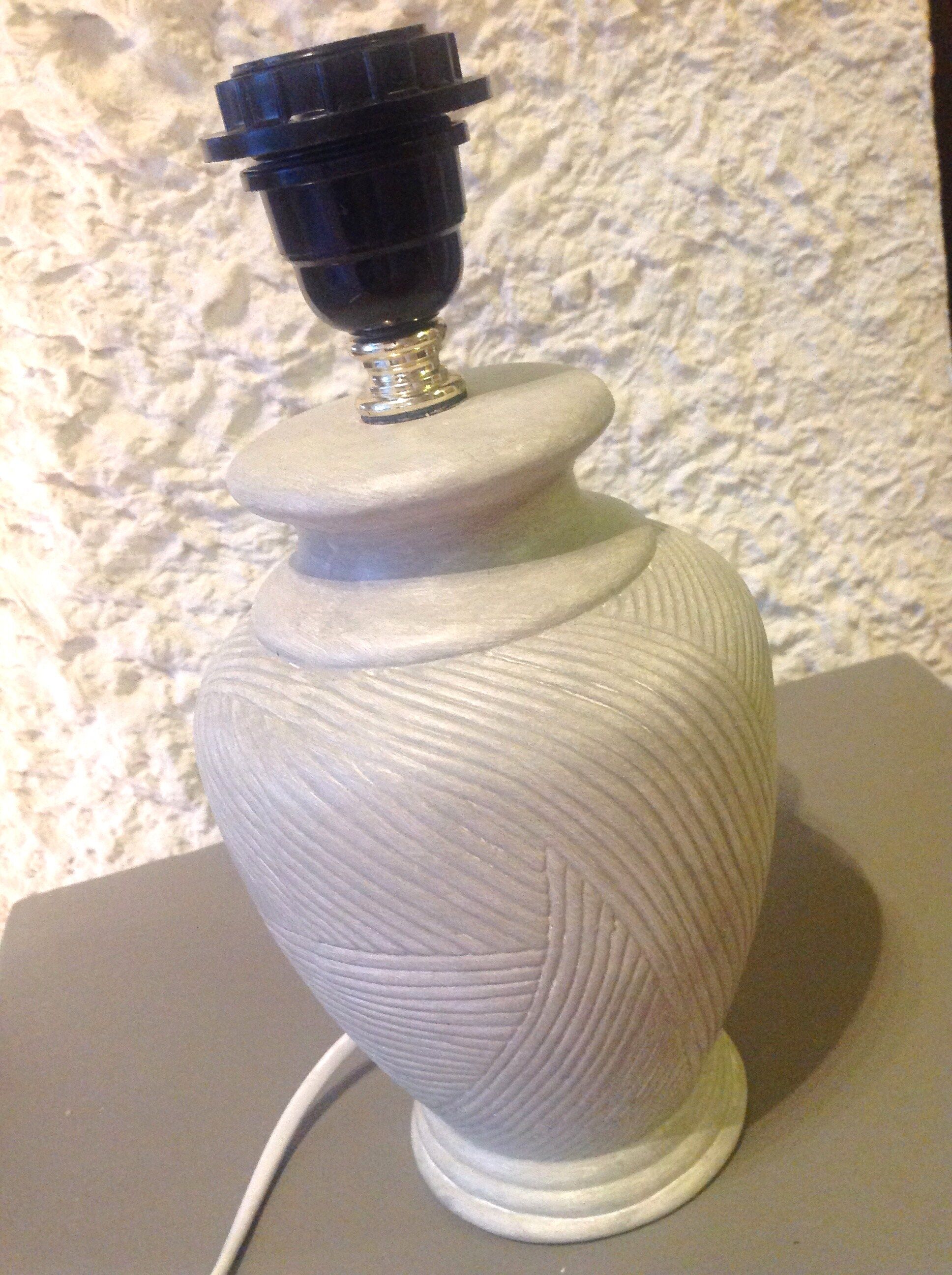 Vintage lamp foot