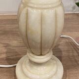 Pied de lampe en marbre
