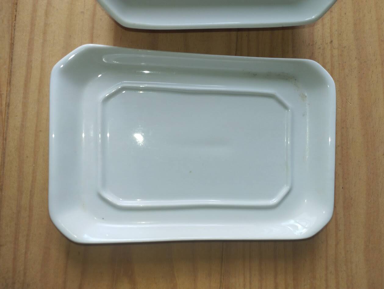 Vintage butter dish with lid in Limoges porcelain - Signed MPS