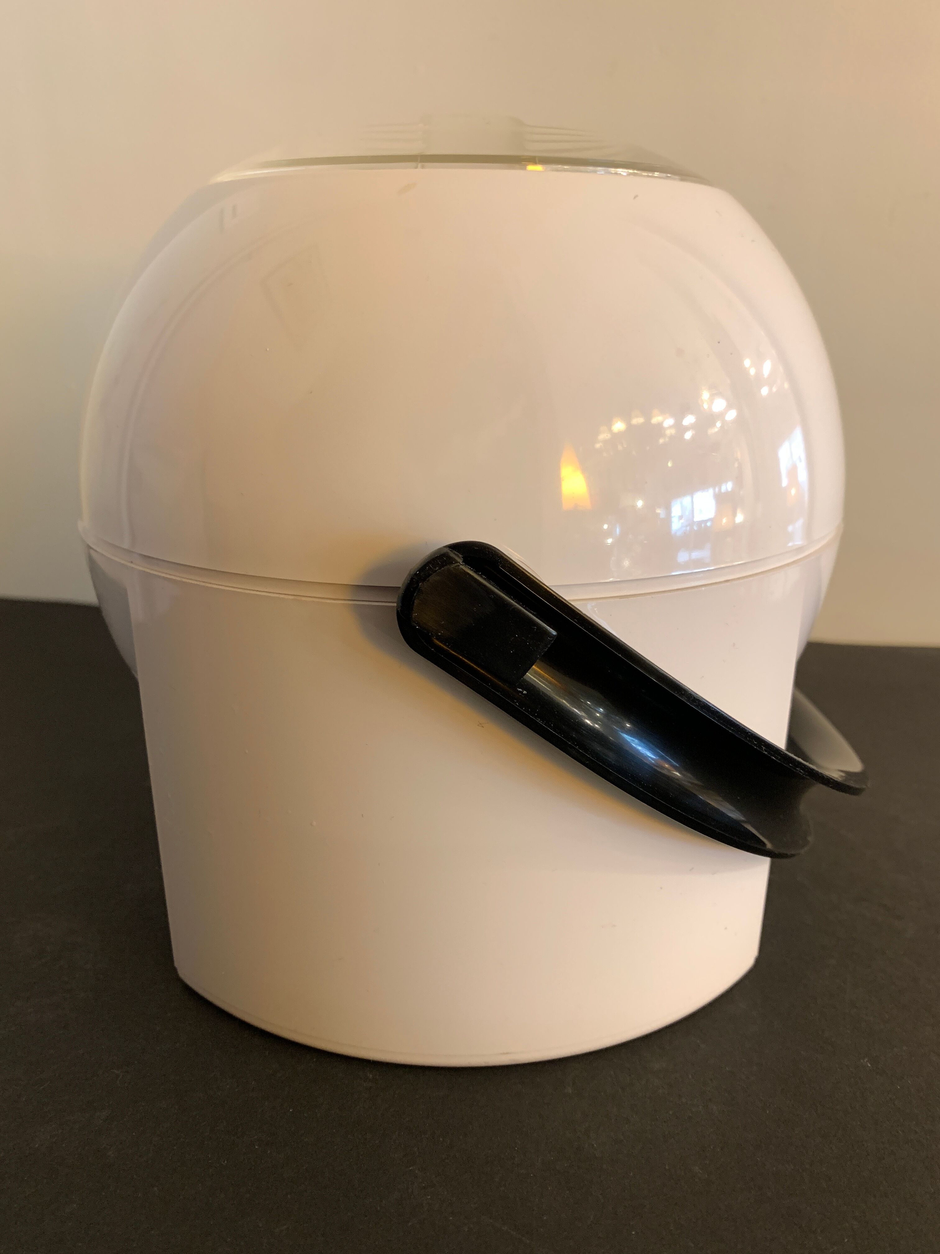 Italian grazia Fiocco ice bucket for Biesse, 1970