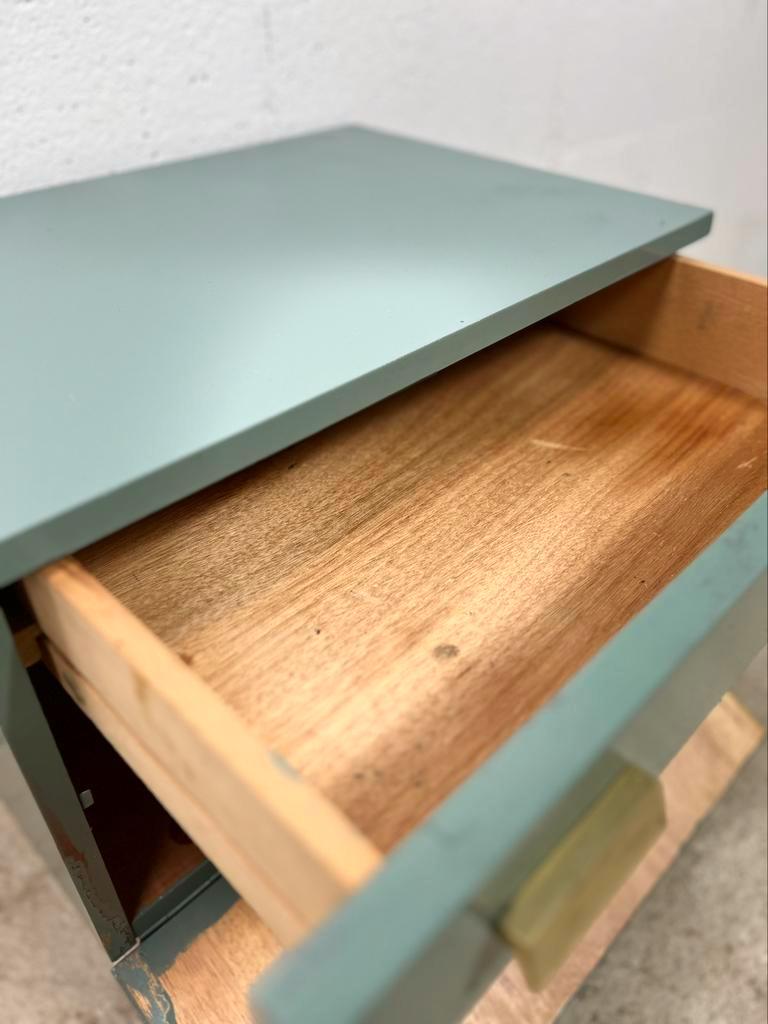 Bedside table