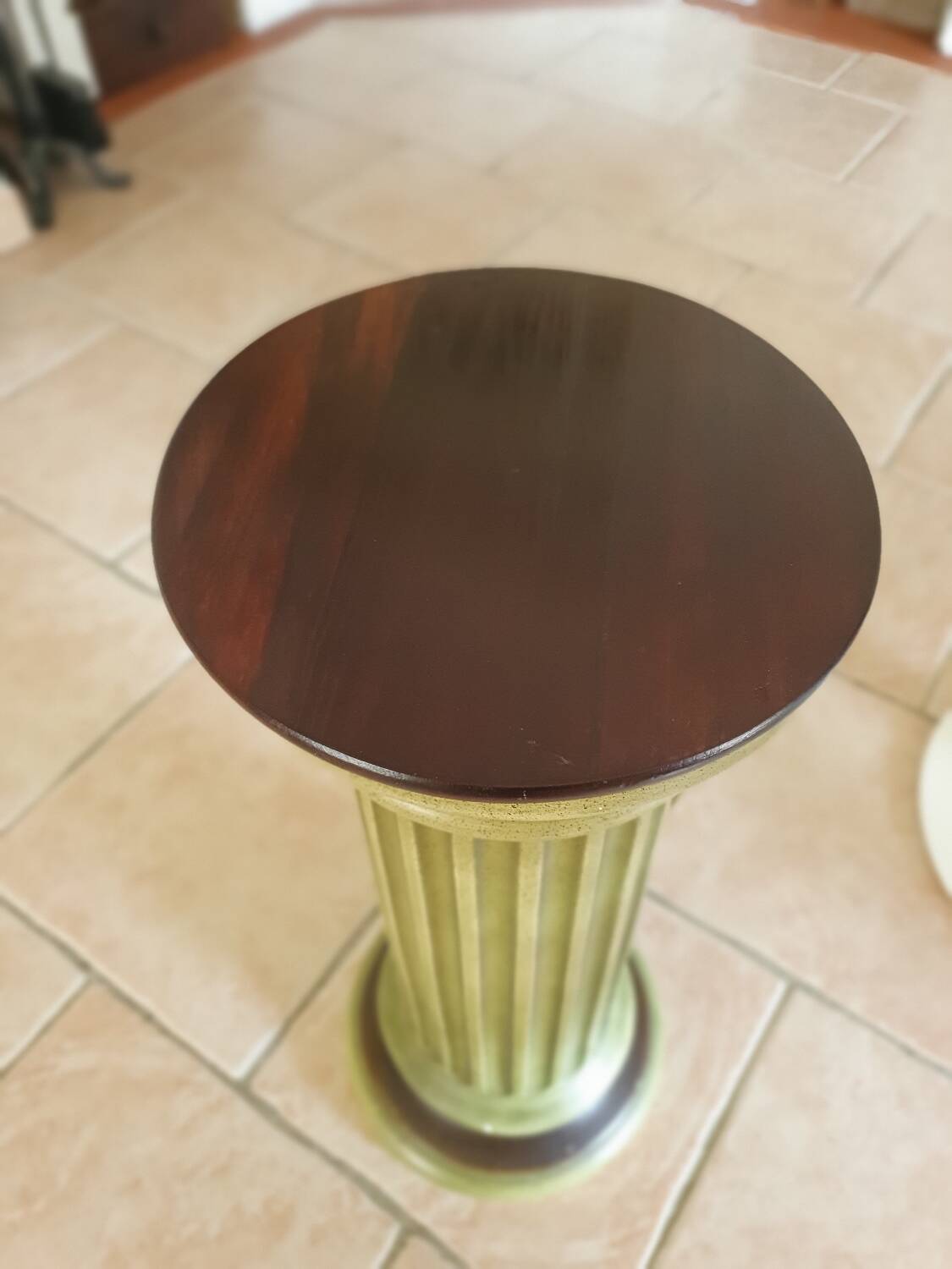 Plaster column