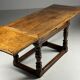 English extendable table ca. 1700