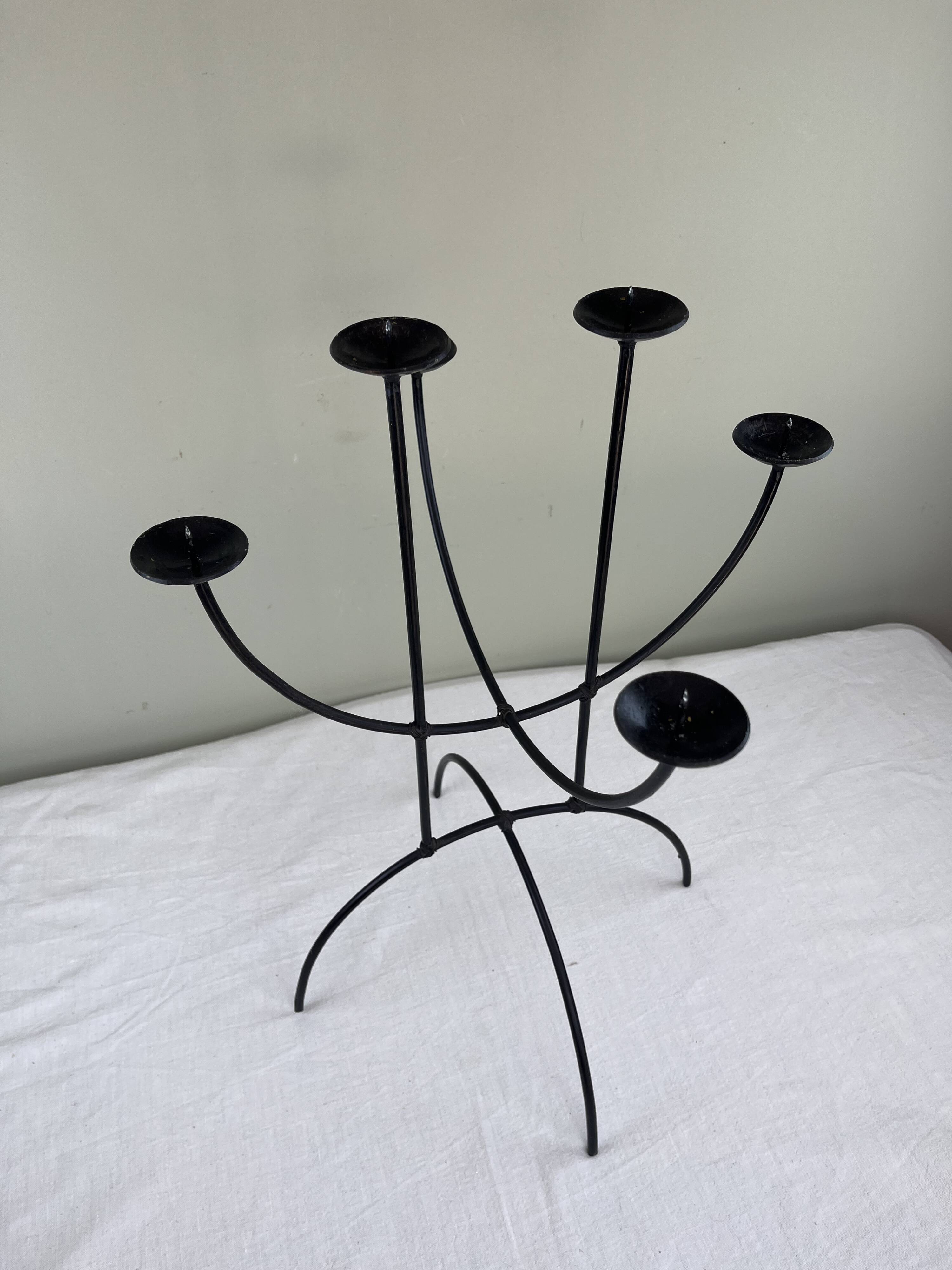 Sculptural chandelier in wrought iron