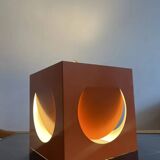Suspension Cube - Shogo Suzuki pour Orno