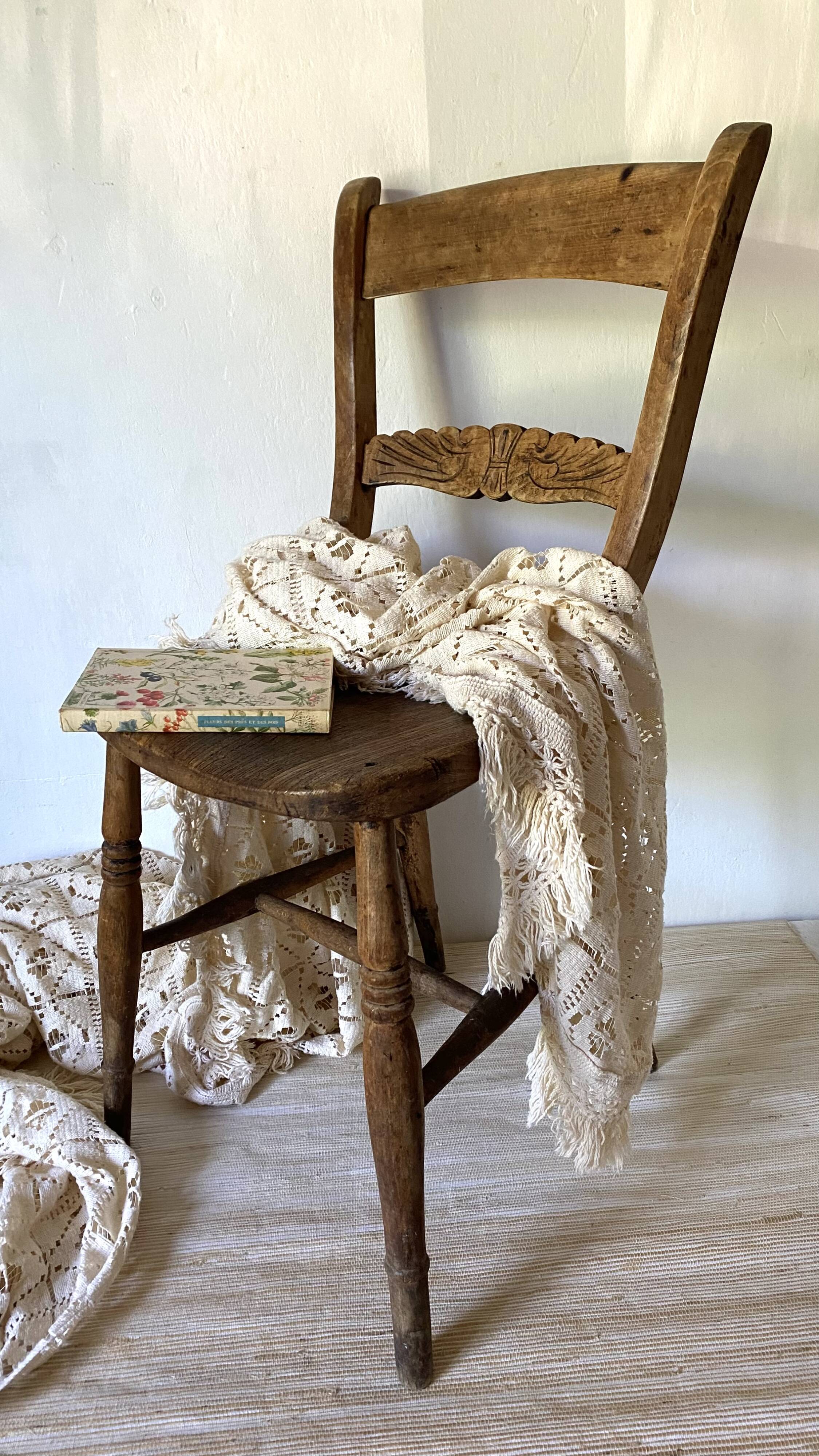 Old English chair, Victorian style