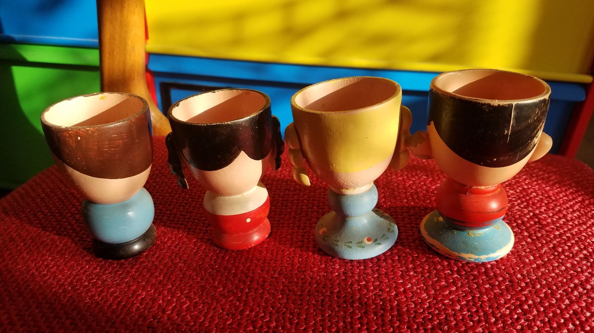 Série de 4 coquetier en bois