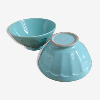Pair bowls