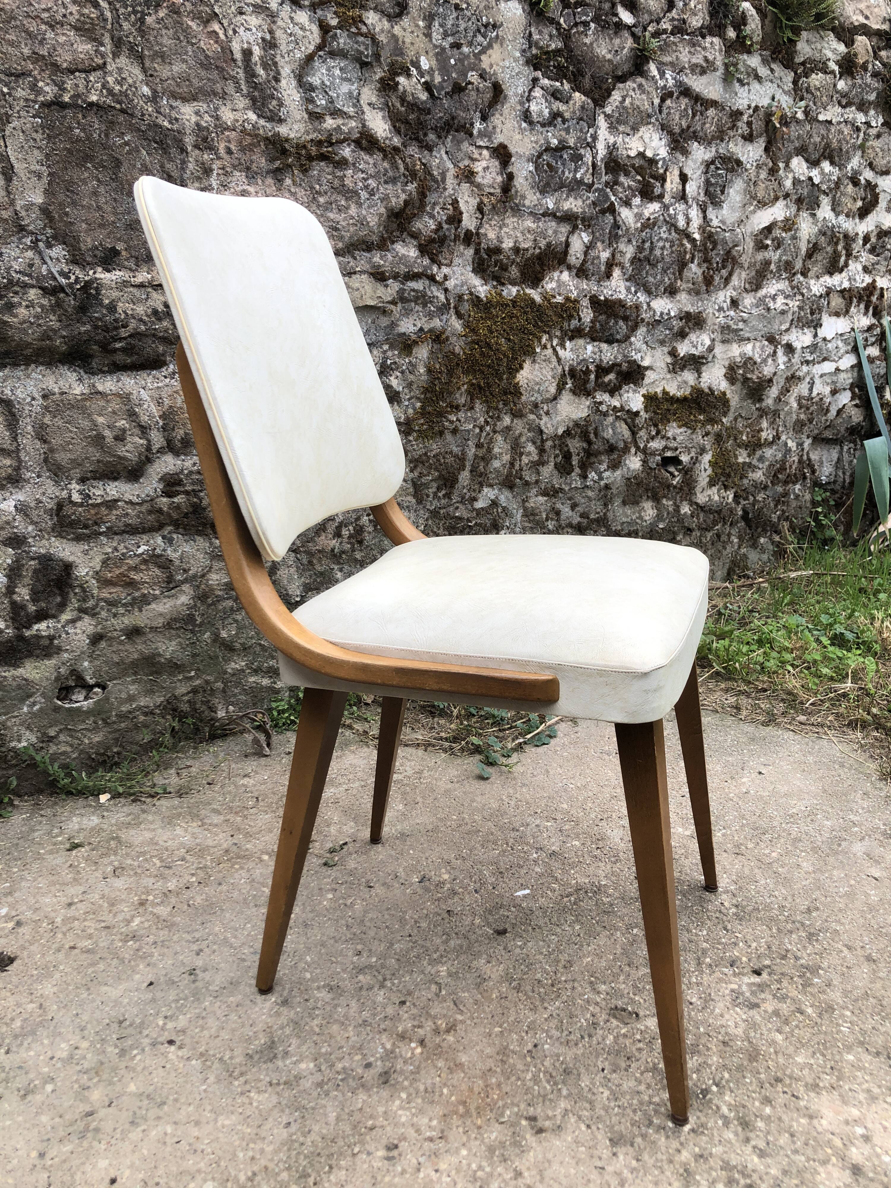 Set of 6 white chairs 1960