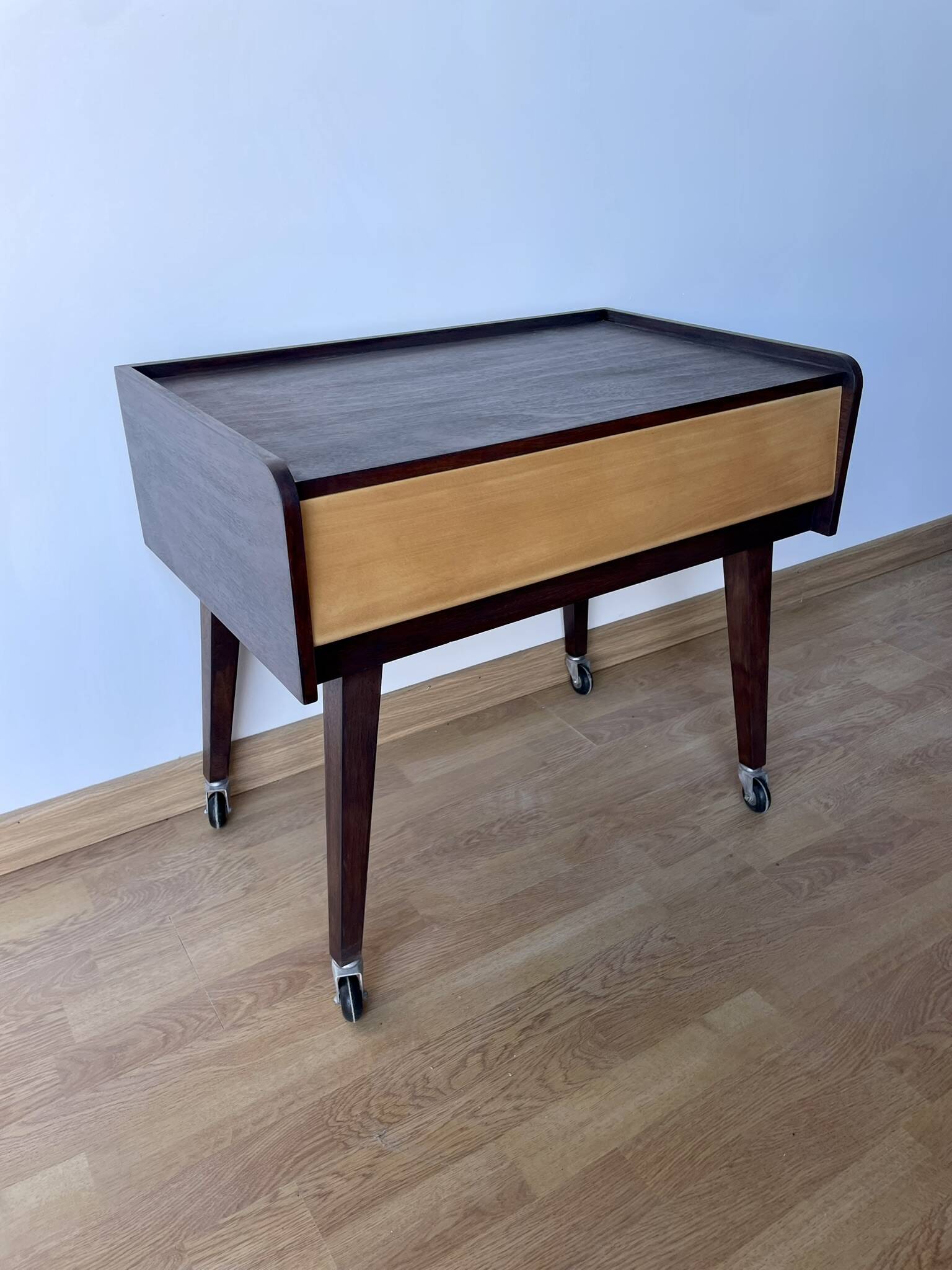 Vintage Scandinavian side table from the 50s/60s.