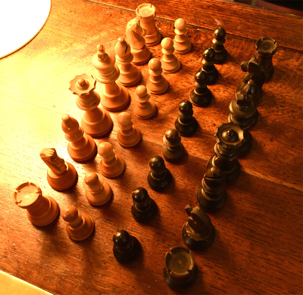 Old Staunton chess set in late nineteenth century wood