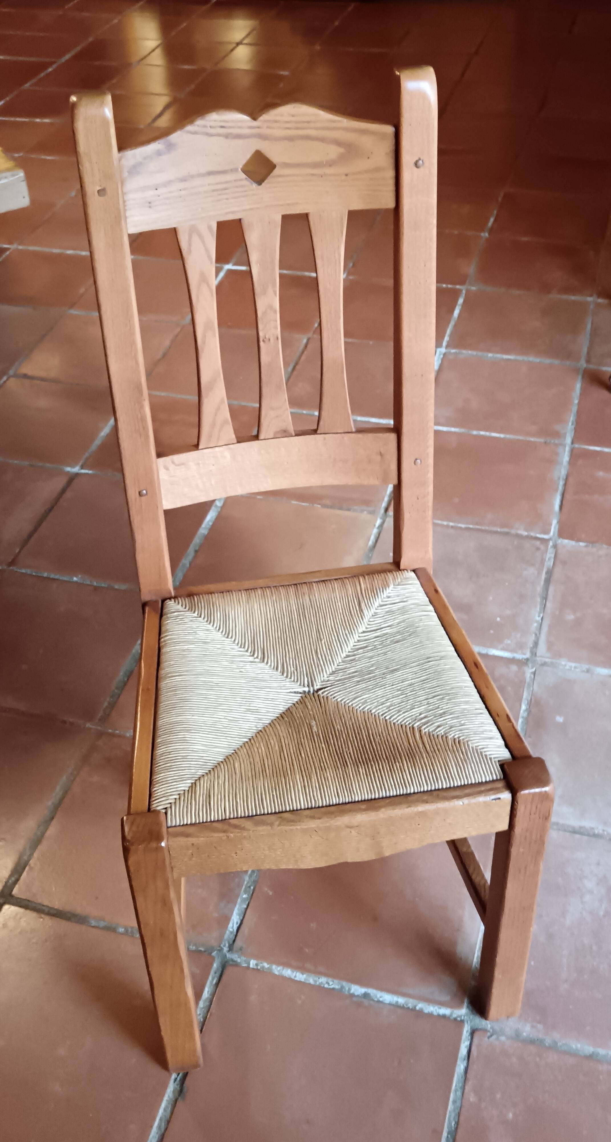 Set of 6 Le Hameau chairs in solid oak