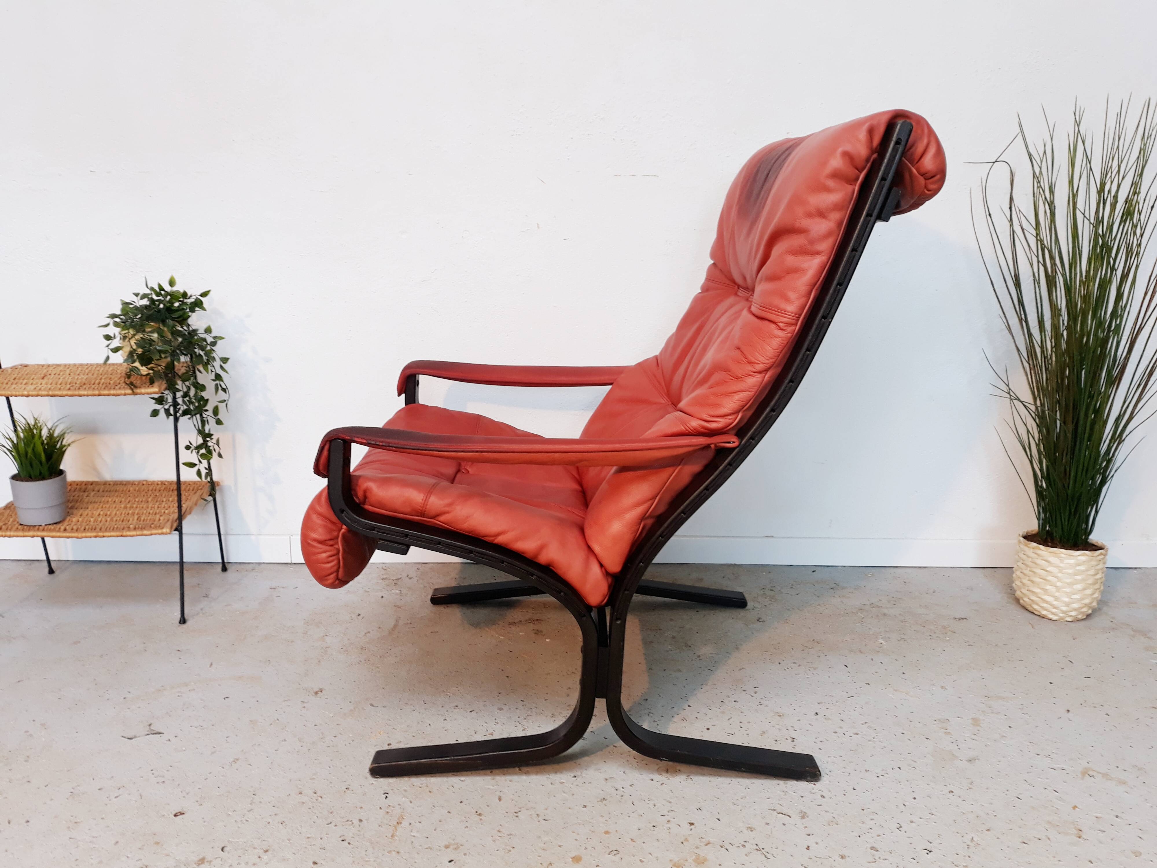 3 Vintage Scandinavian siesta chairs by Ingmar Relling