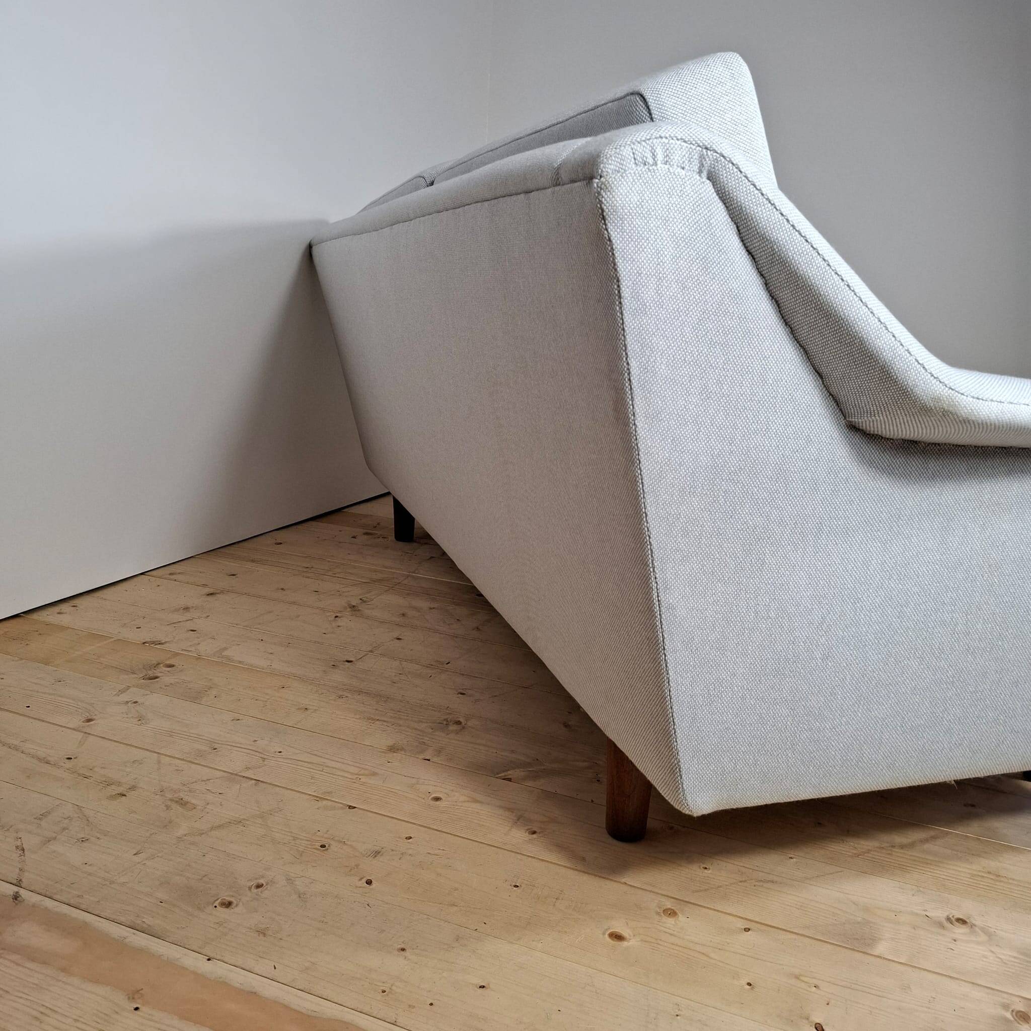 Vintage two-seater canapé covered in Kvadrat fabric – mid-century modern design