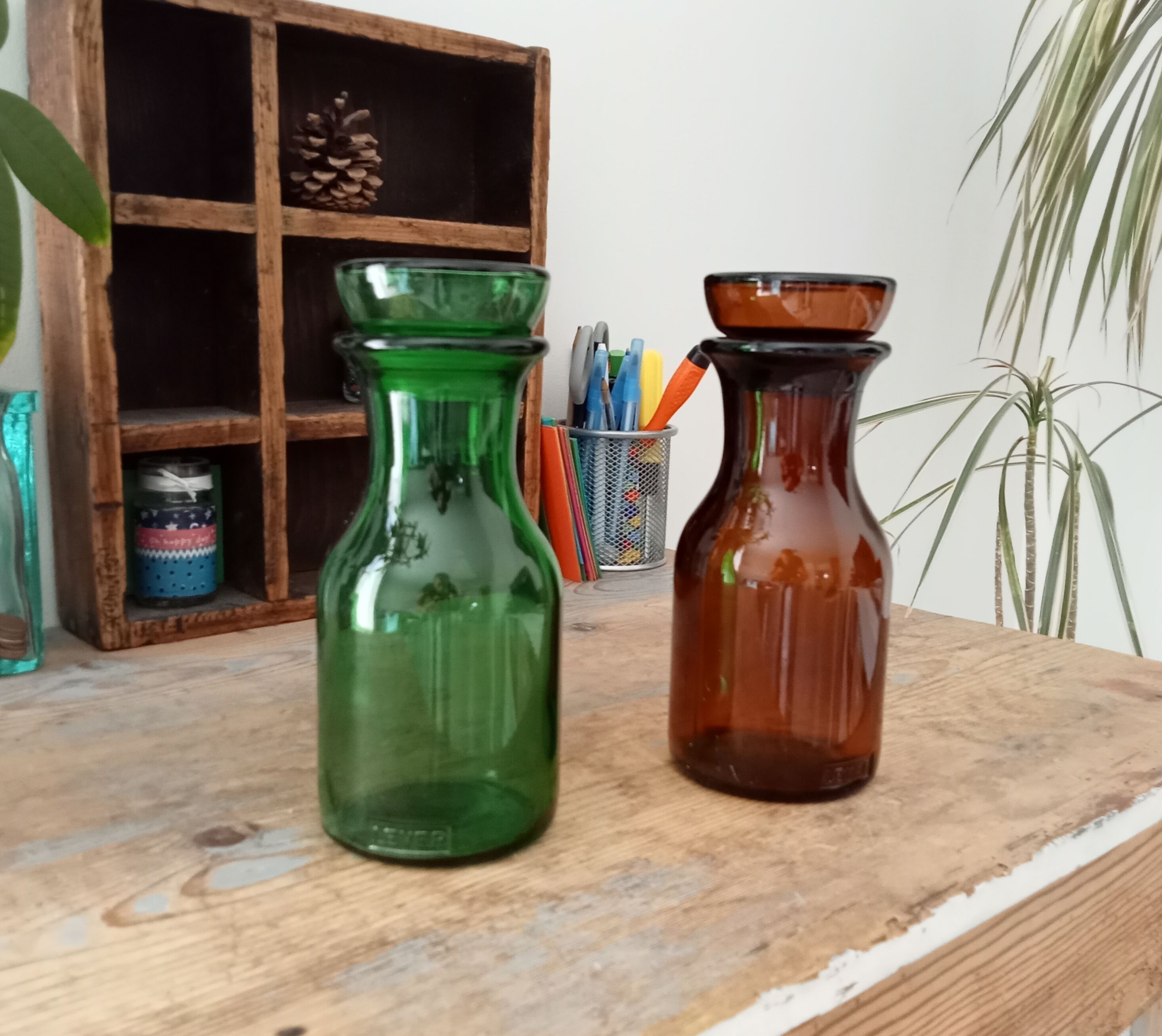 Set of 2 vintage jars Level 70s/80s