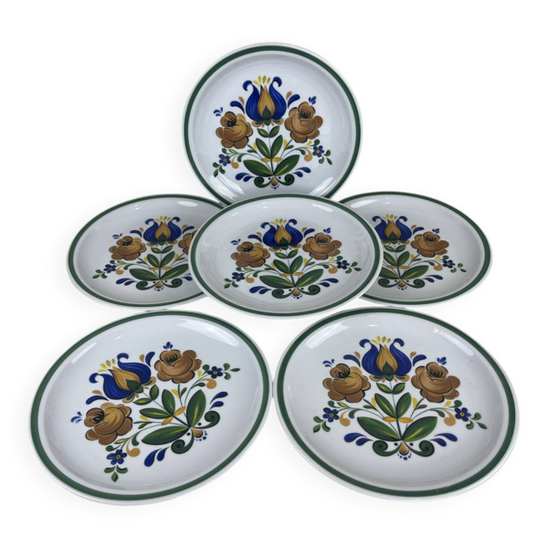 Assiettes plates décorées