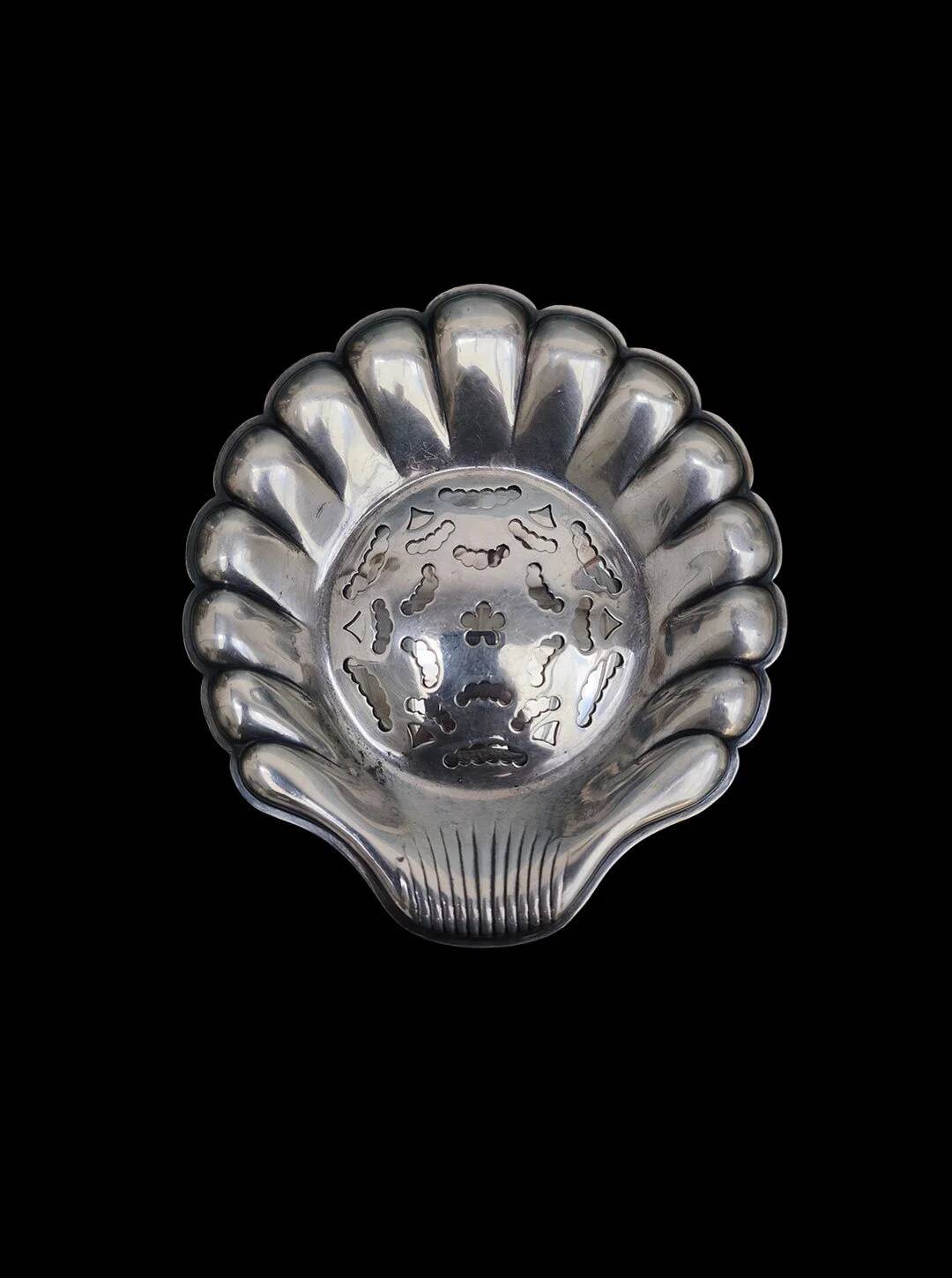 Beurrier Coquillor en forme de coquillage