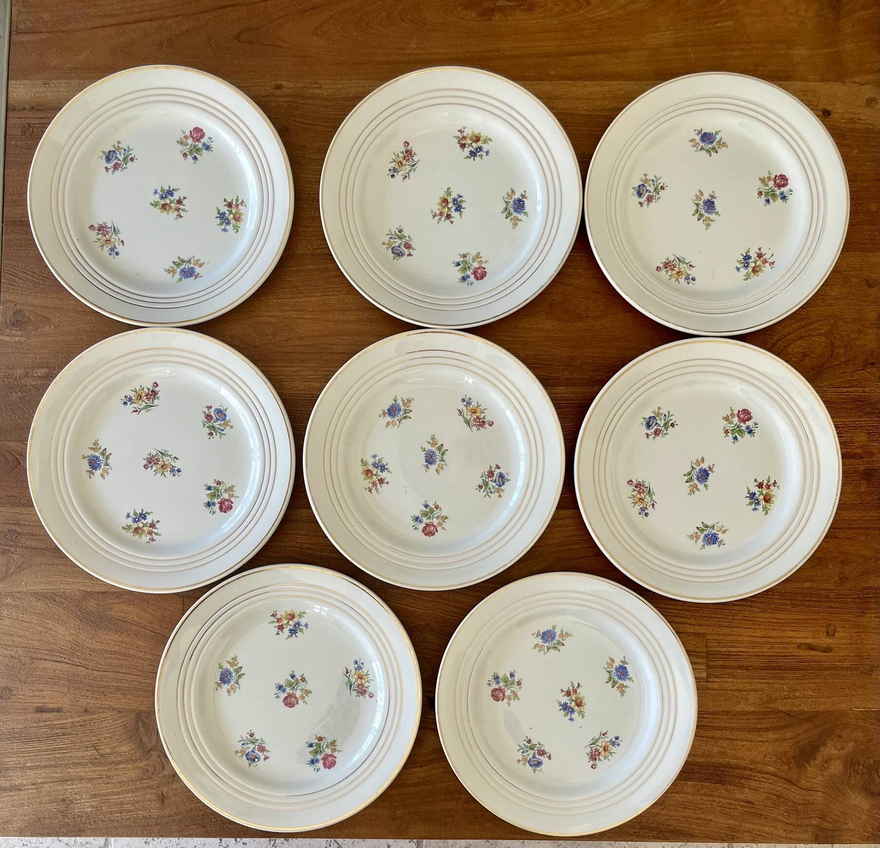 Set of 8 semi-porcelain Céranord France dinner plates, Versailles model