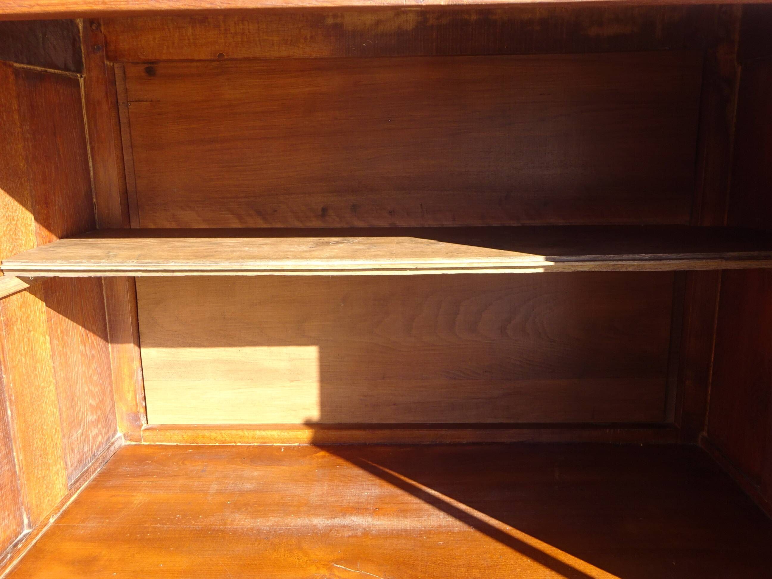 Small oak cabinet, 4 doors, Louis XIII style