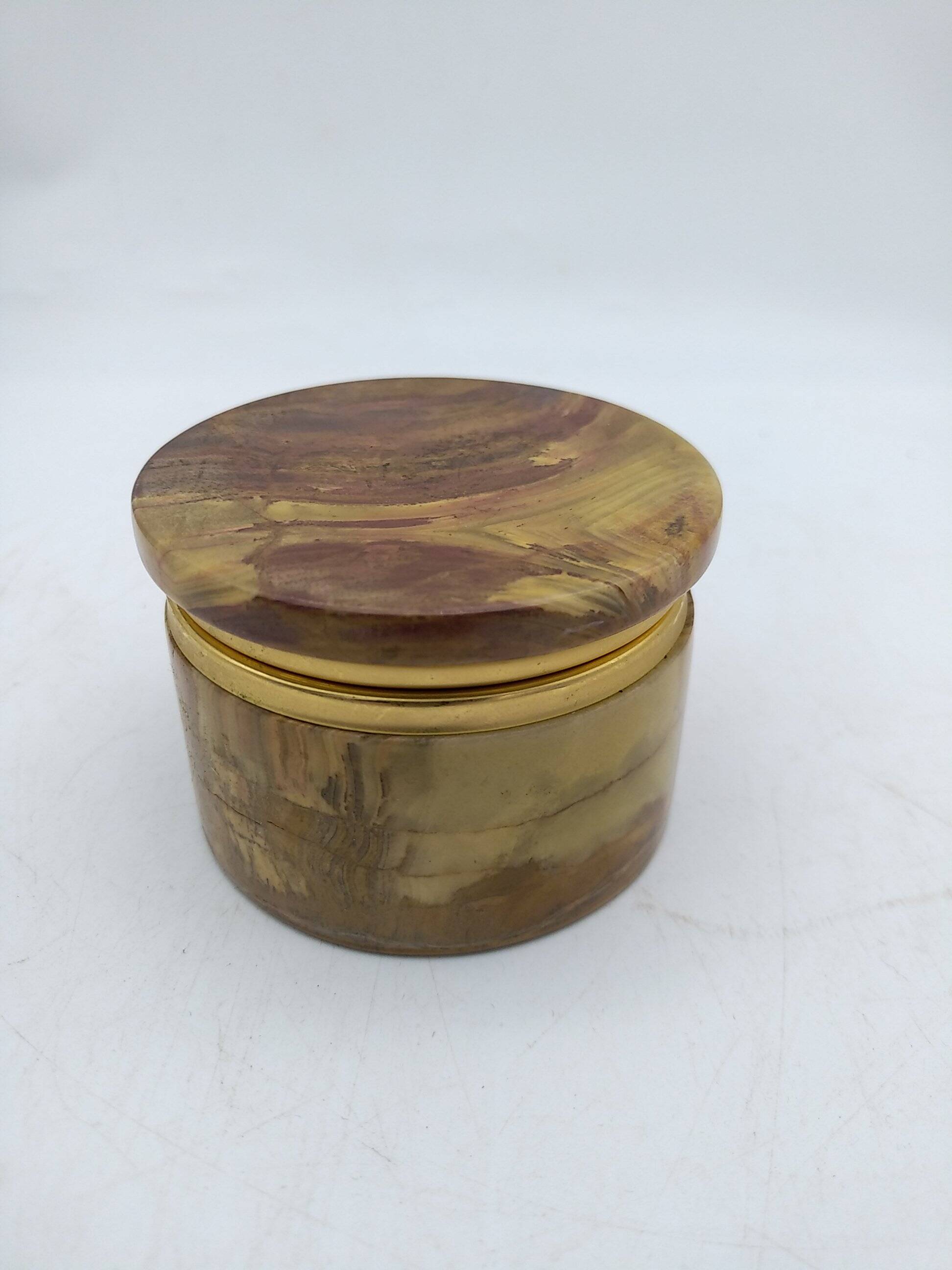 Round onyx box. Alabastros Miquel.