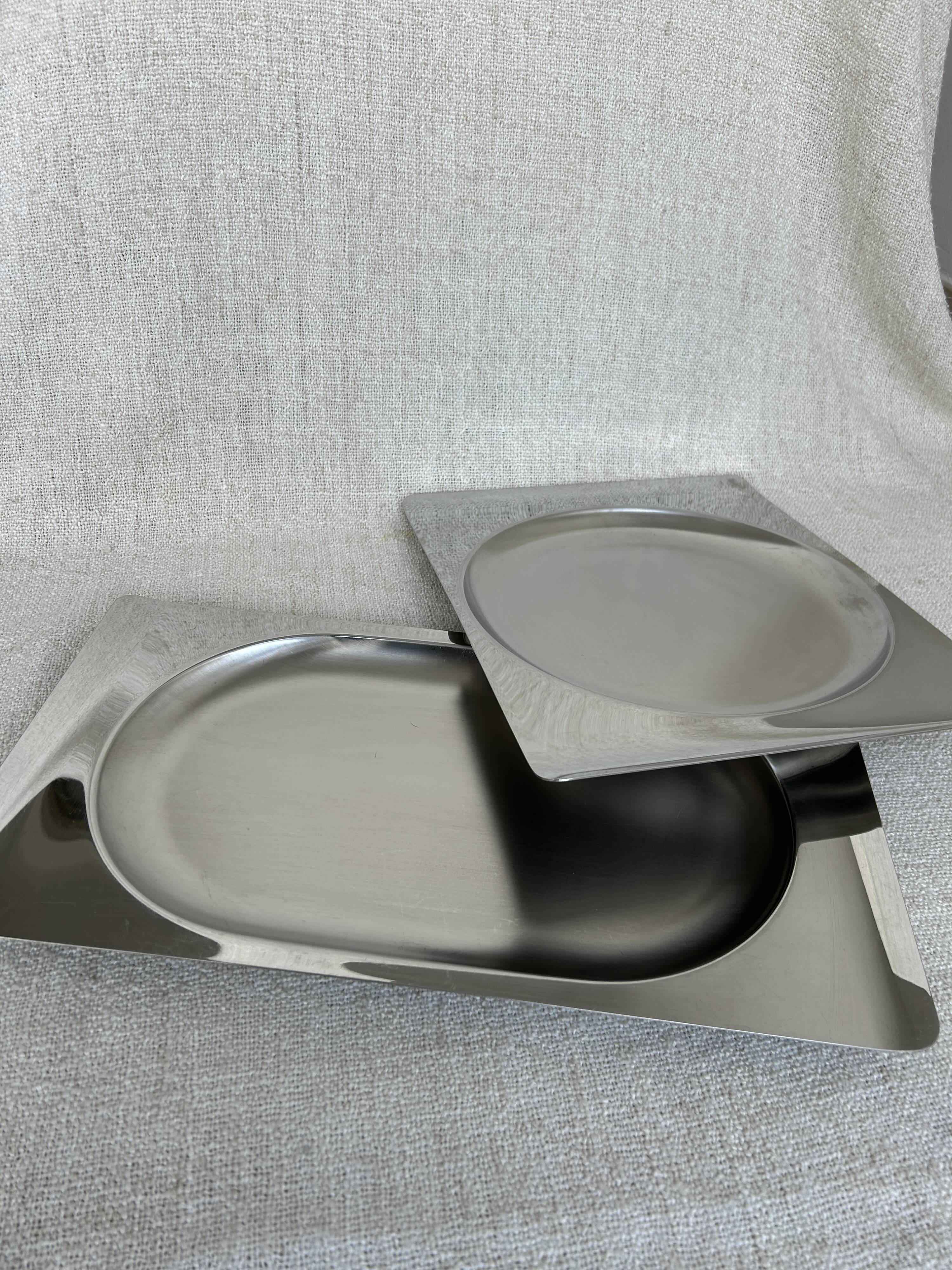 Set of stainless steel dishes by Guy Degrenne