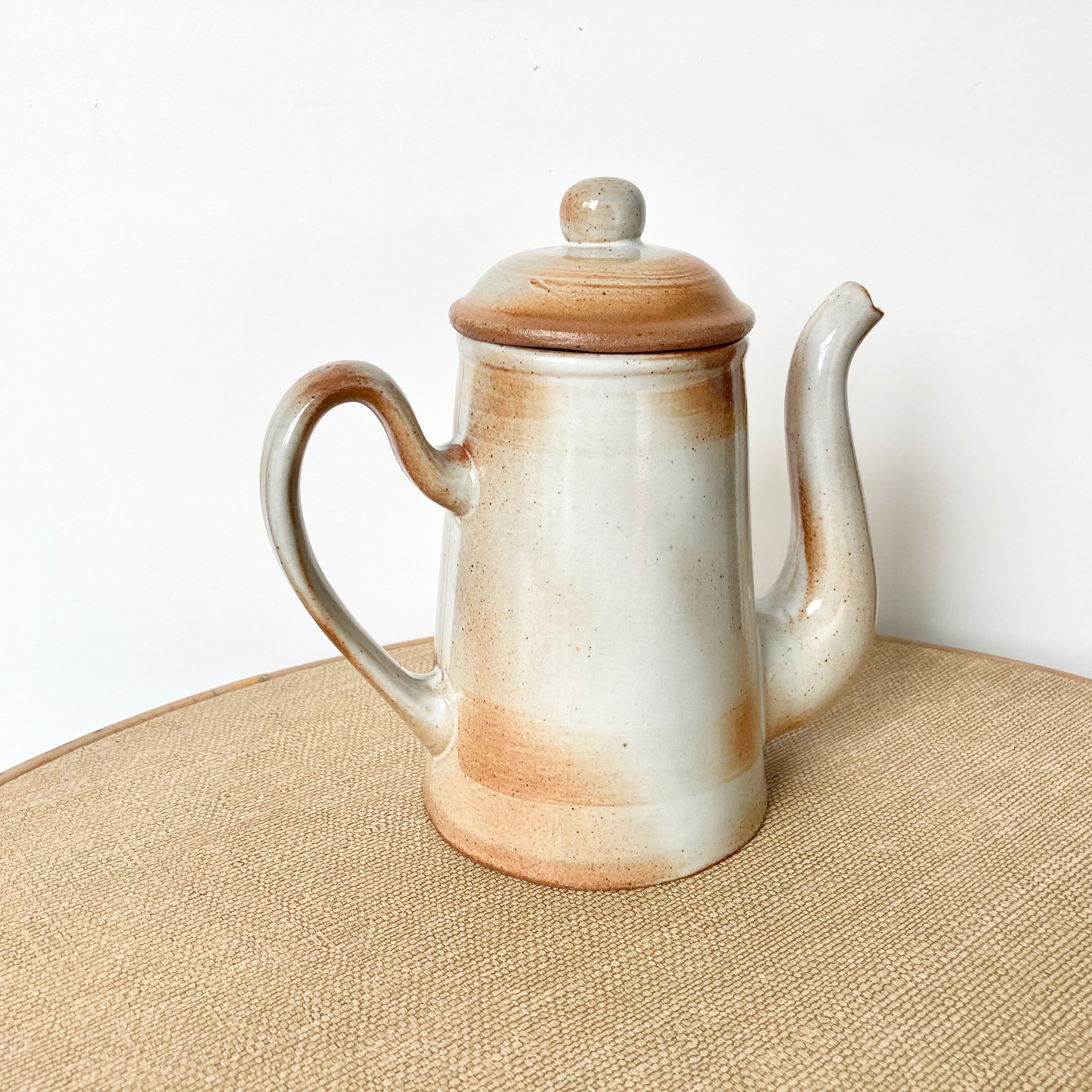 Enamelled stoneware coffee maker