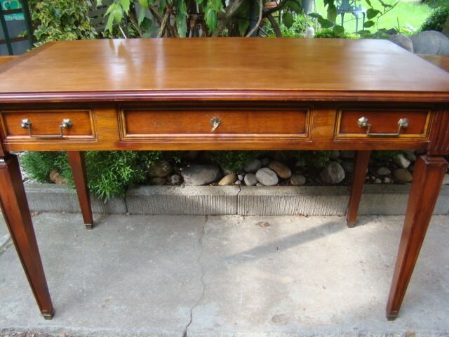 Vintage Louis XVI desk