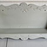Scalloped wooden shelf