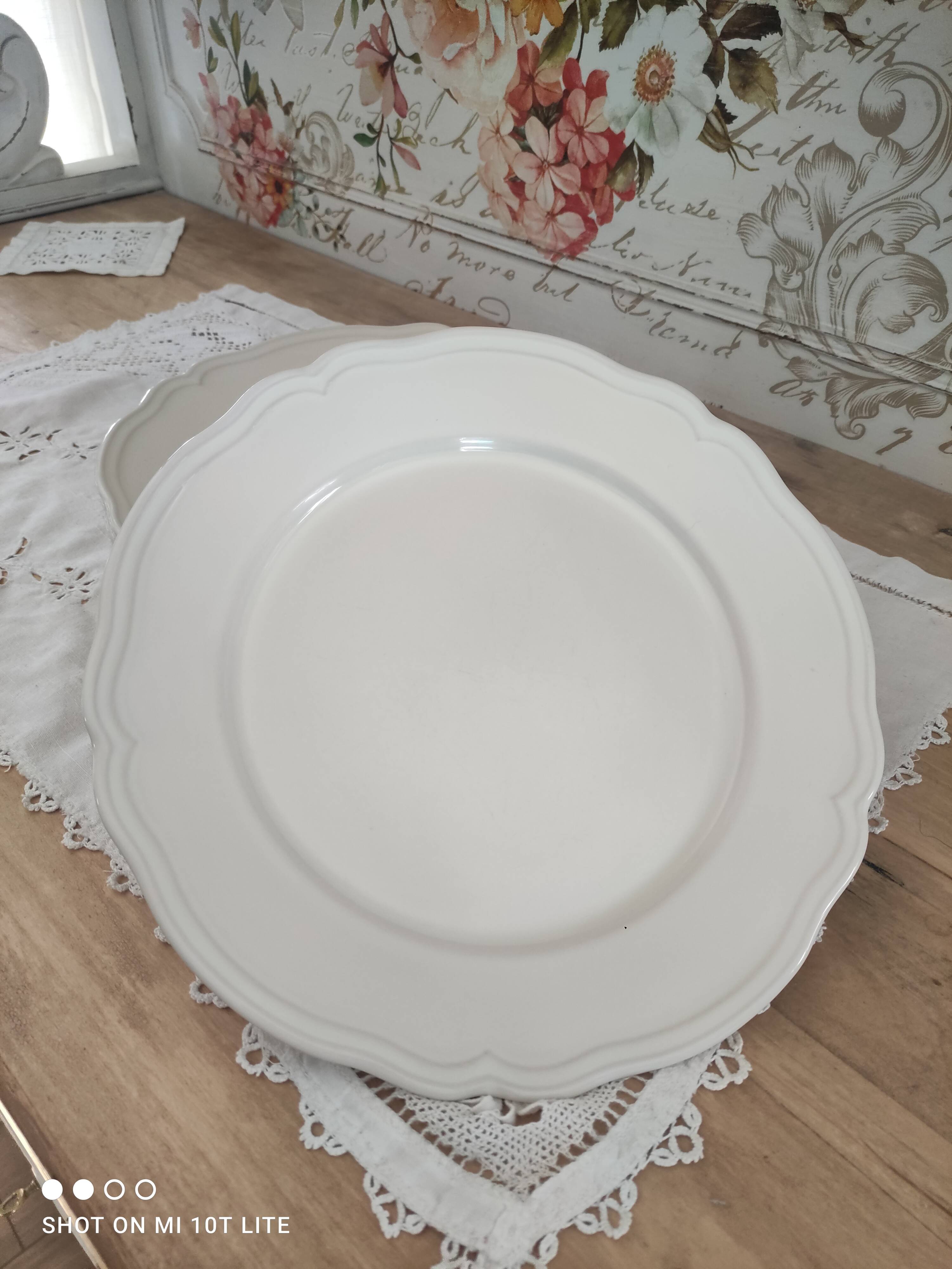 Lot de 6 assiettes plates en grès émaillé beige IKEA marli échancré