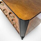 Elegant Italian chest of drawers, 1940s.