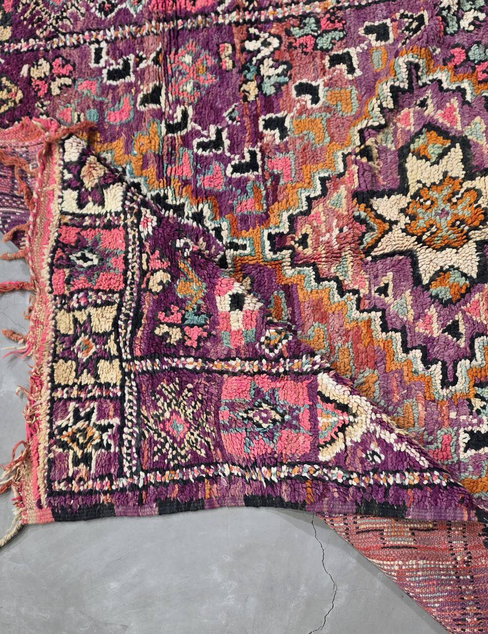Vintage Boujad Rug - 290 x 181 cm