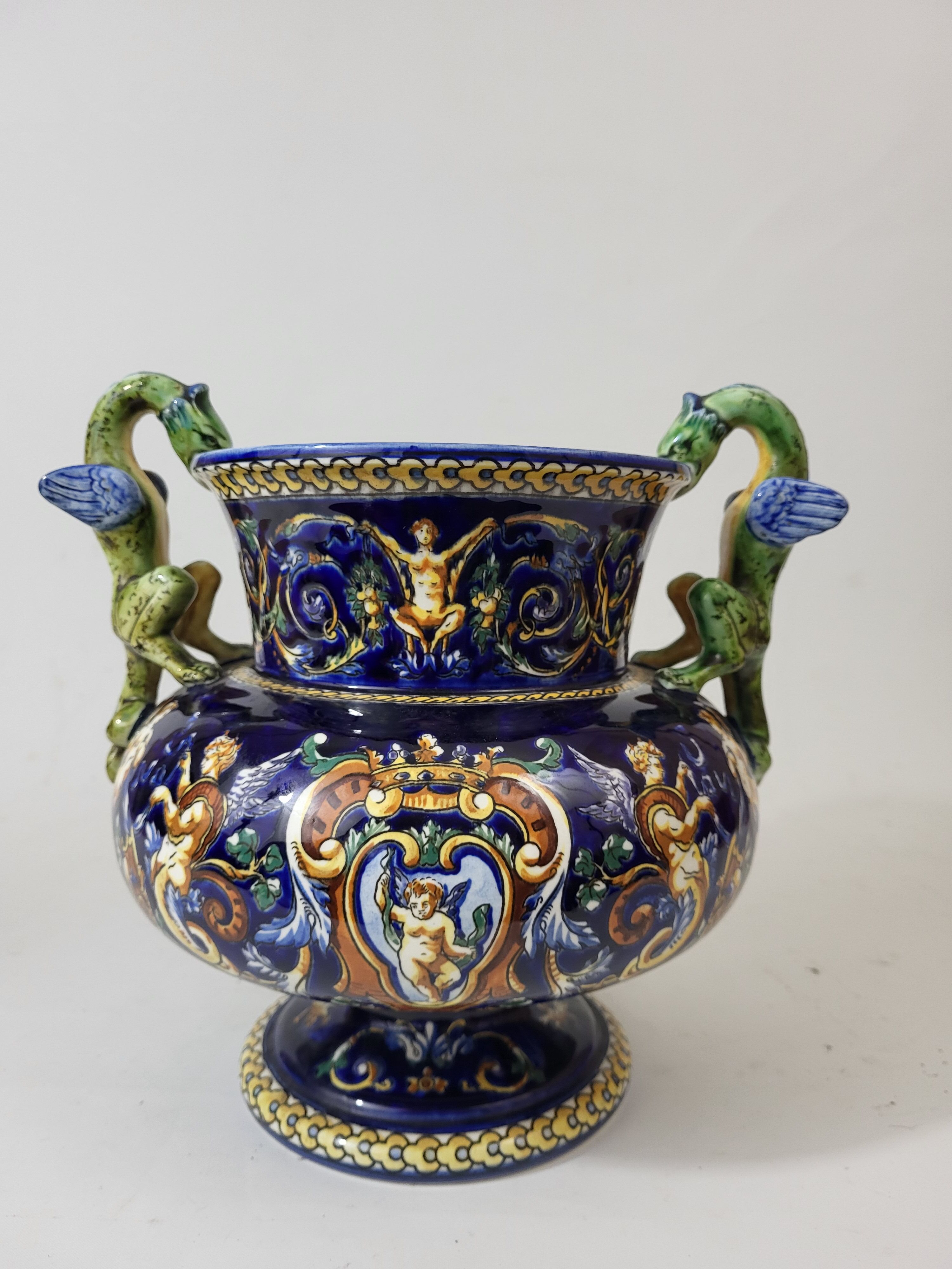 Medici shaped vase in gien earthenware