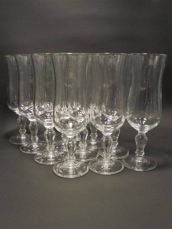 Set of 12 champagne flutes