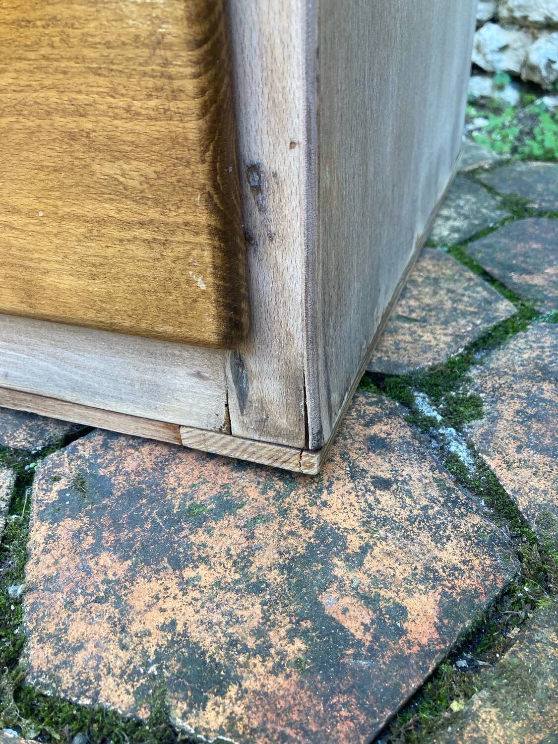 Vintage chest of drawers