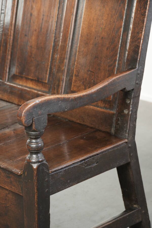 Banc en bois anglais ancien / banc de hall du début du XVIIIe siècle