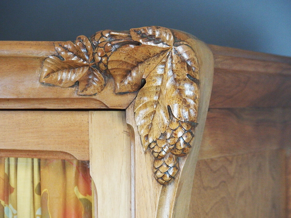 Two-body Art Nouveau buffet "Le Bon Marché"