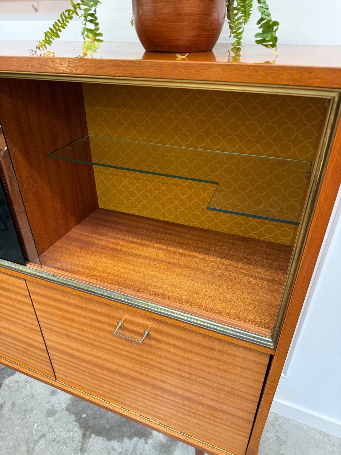 Vintage 50s sideboard