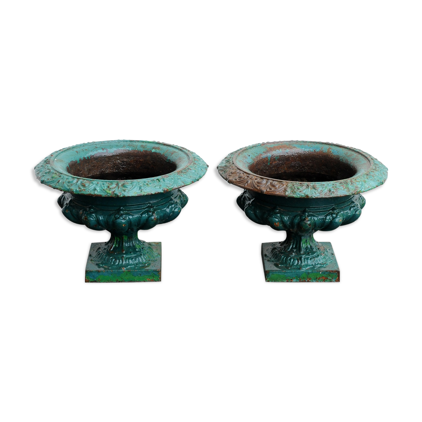 Pair of 2 medicis vases