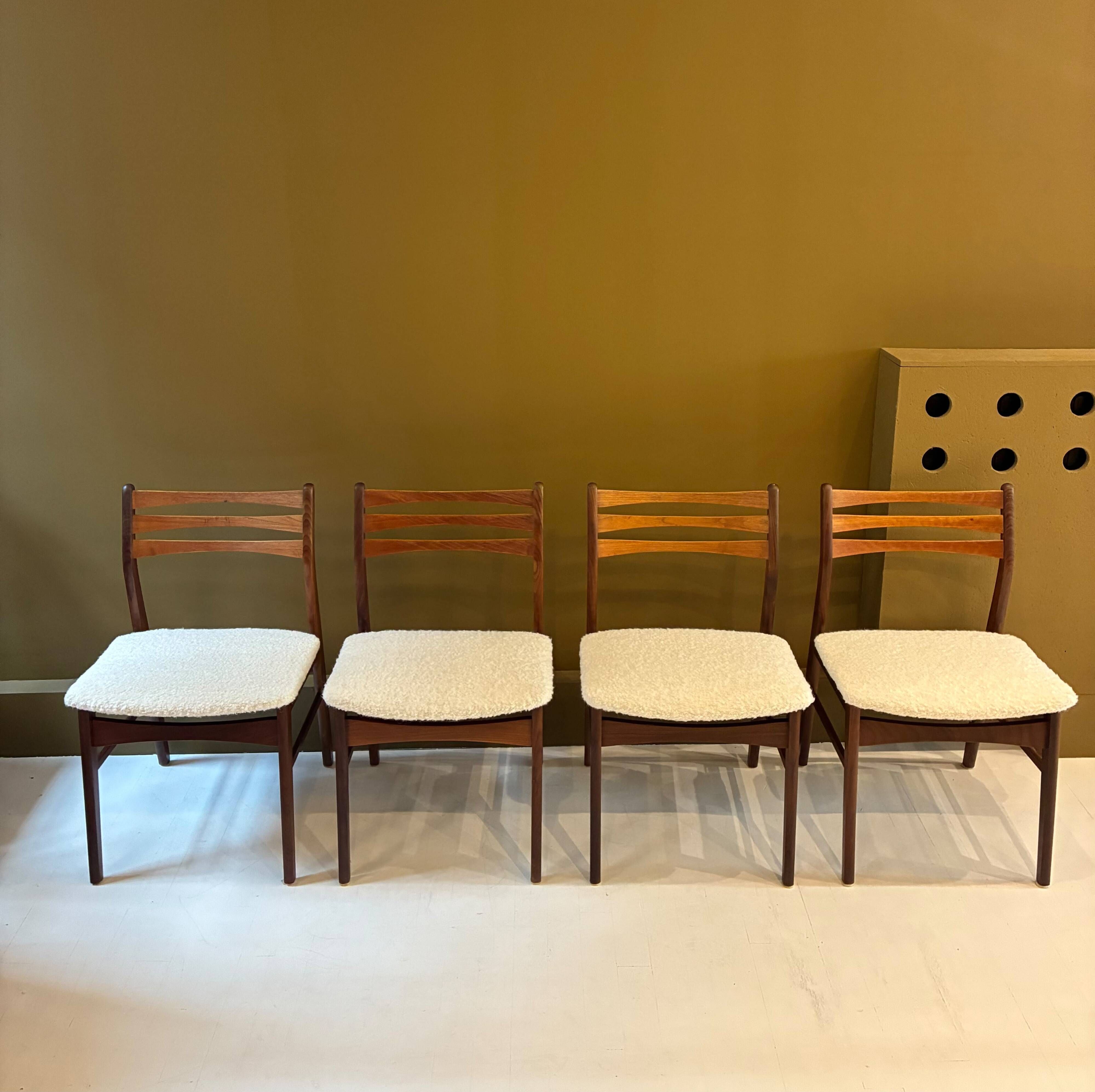 Set of 4 dining chairs, Denmark 1970