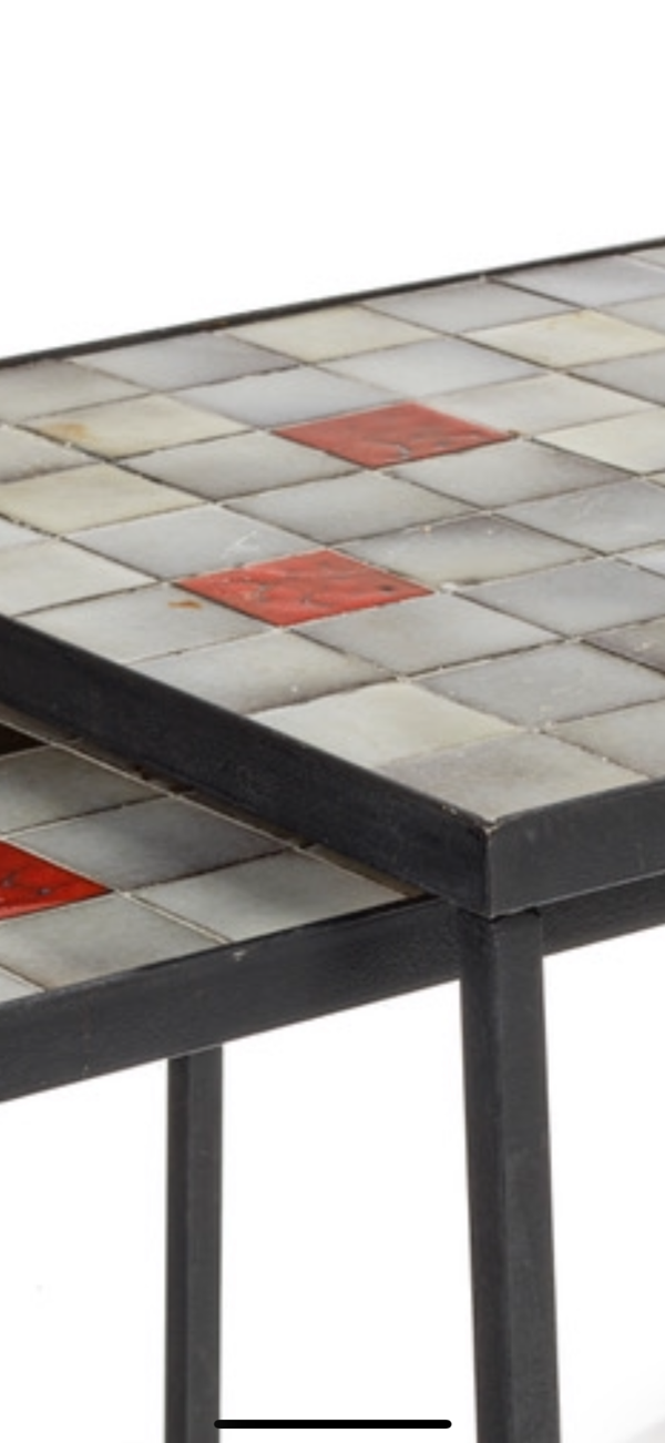 Suite de deux tables gigognes céramique et métal mado jolain