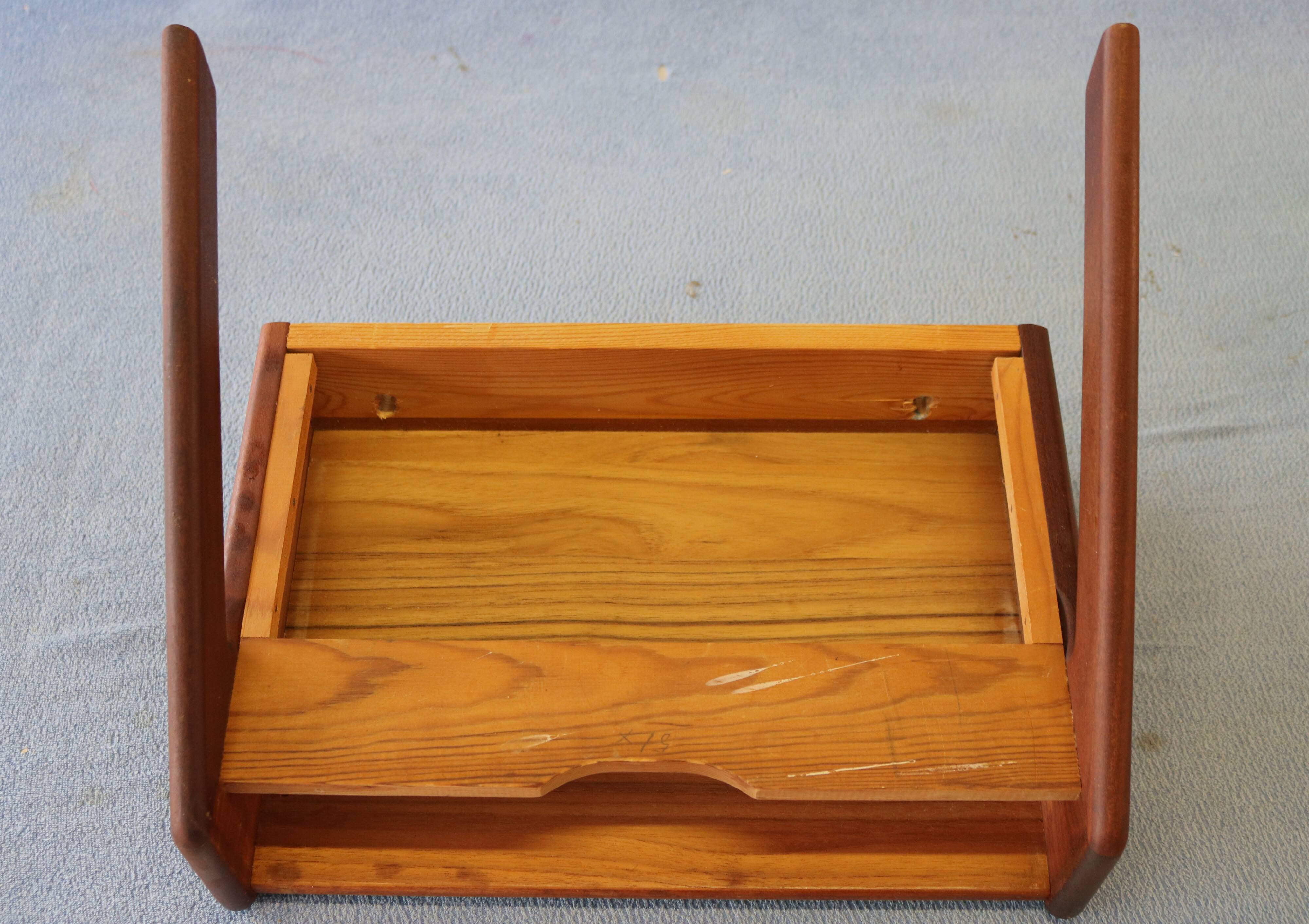 Floating nightstand  in teak wood by Sigfred Omann for Olholm Mobelfabrik