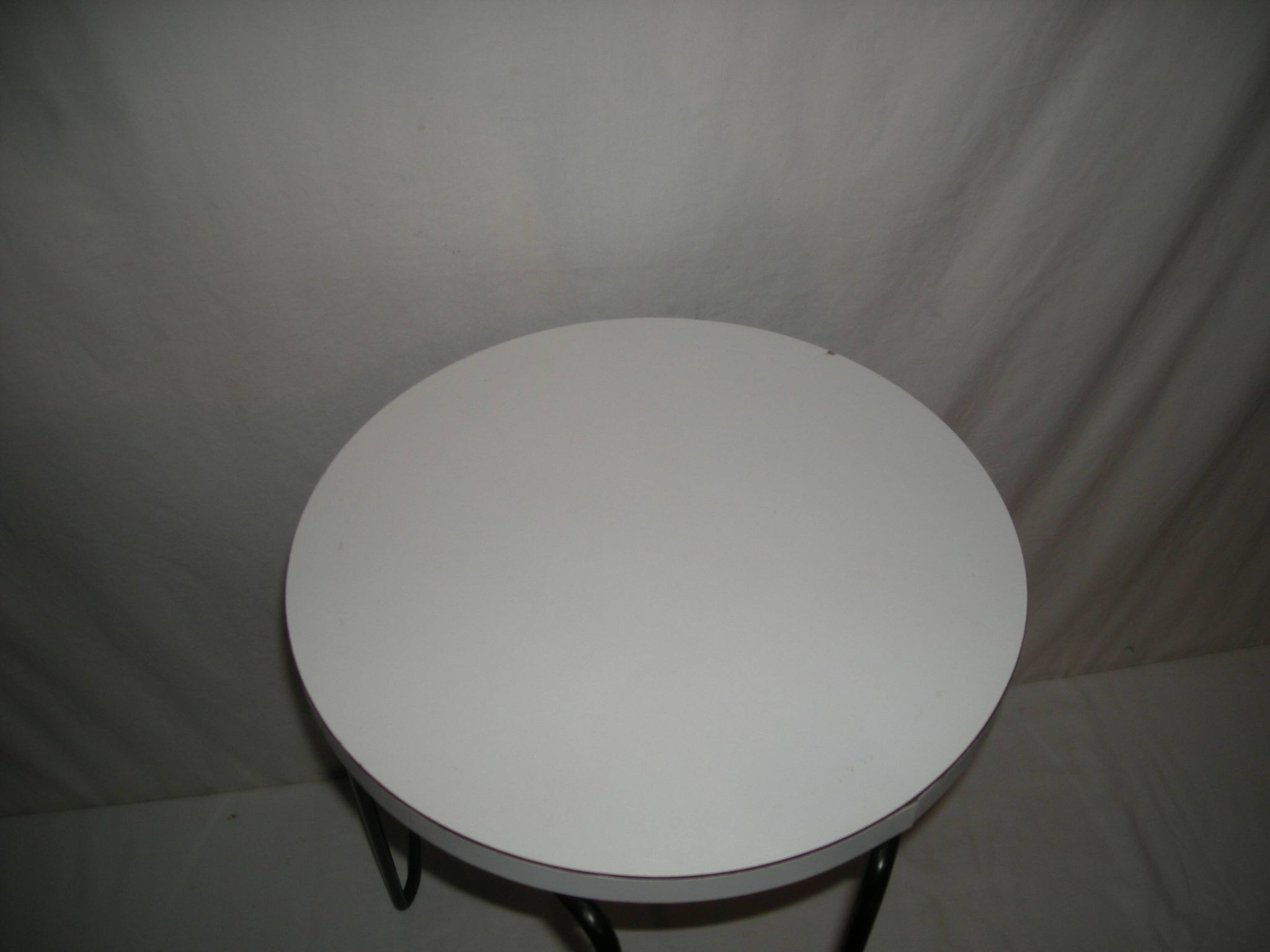Tabouret tripode - Florence Knoll - Hairpin modèle 75 des années 50