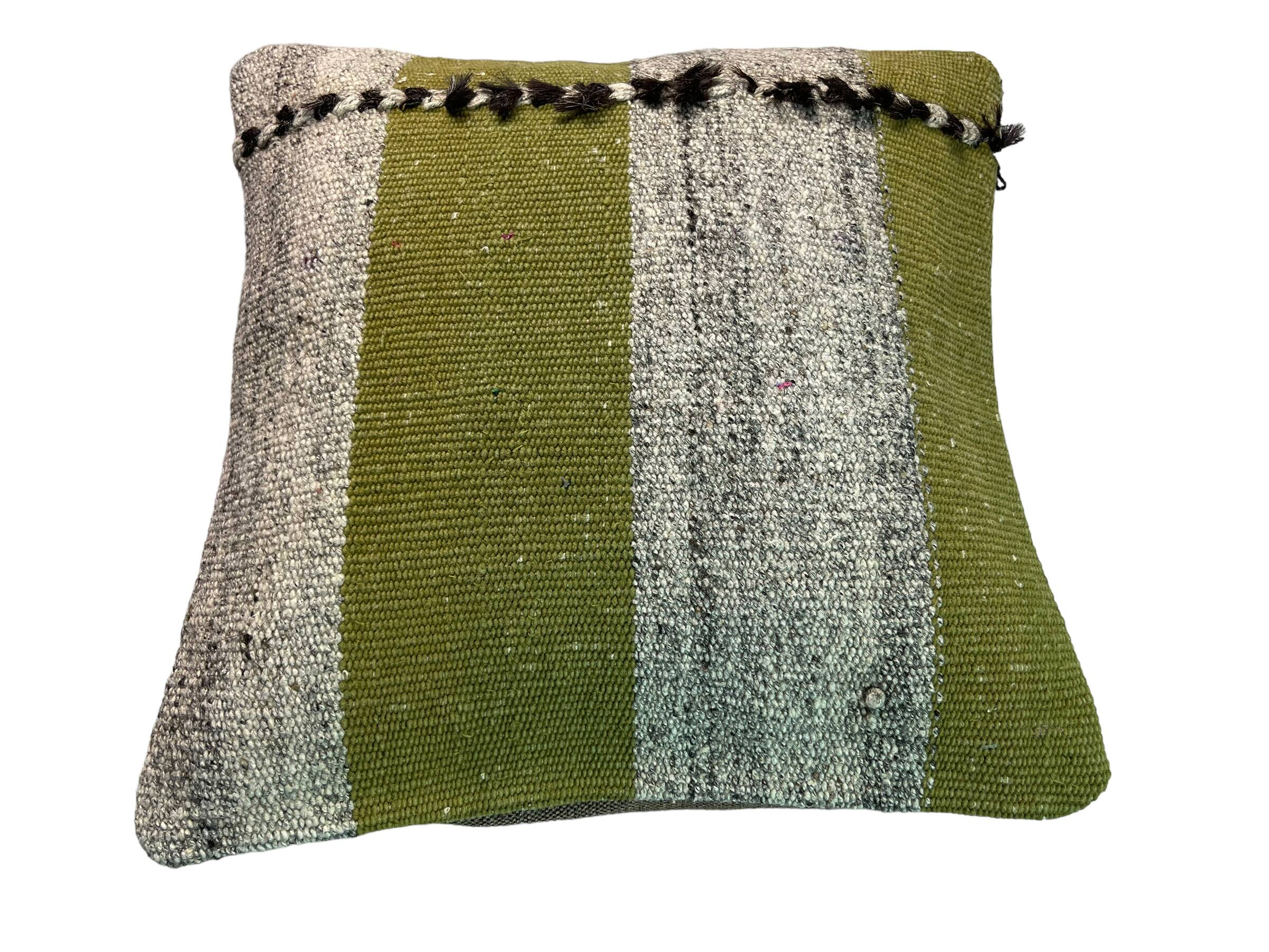 Vintage turkish kilim cushion cover , 40 x 40 cm