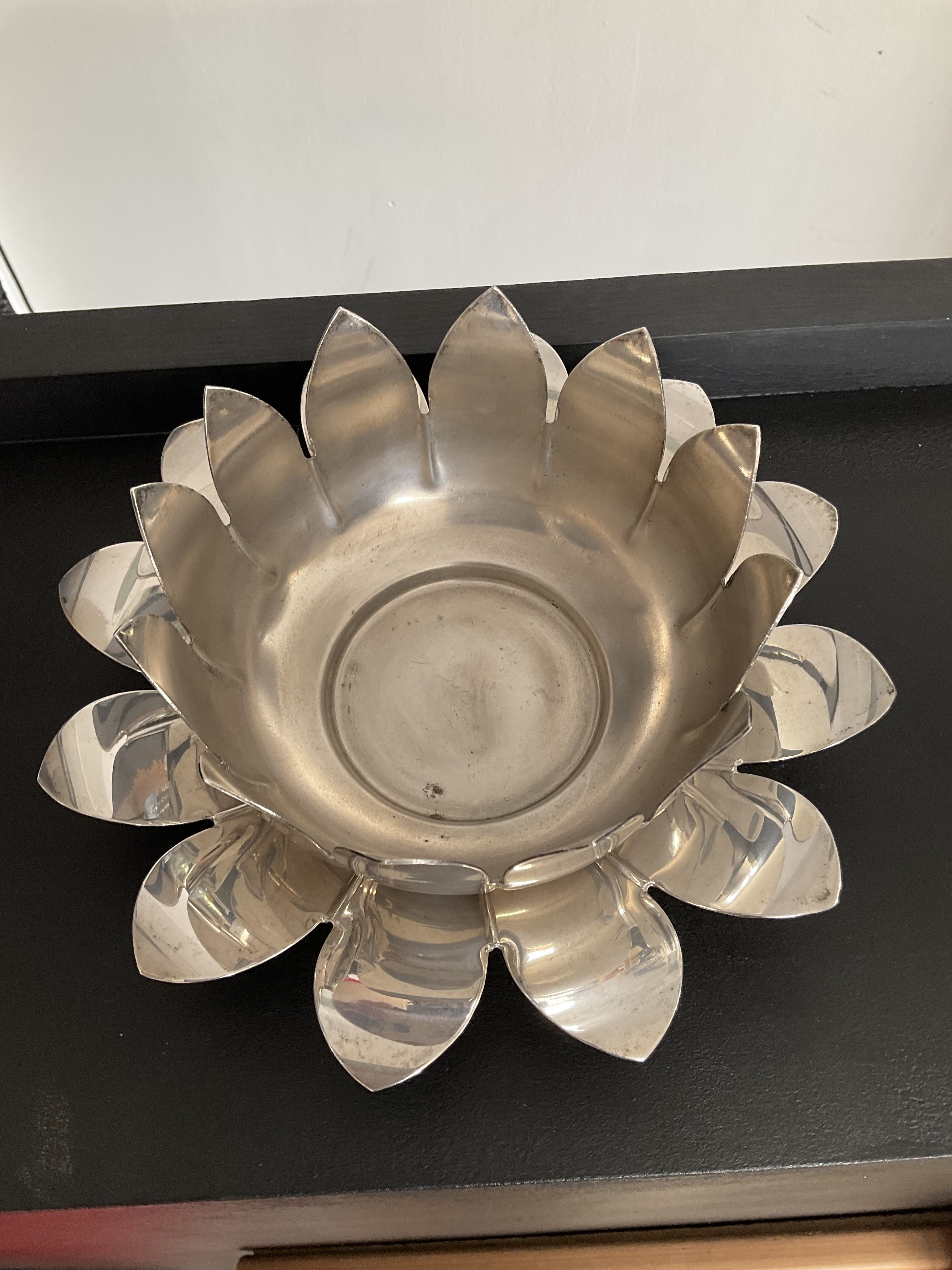 Empty Lotus pocket in silver metal Italy 70s