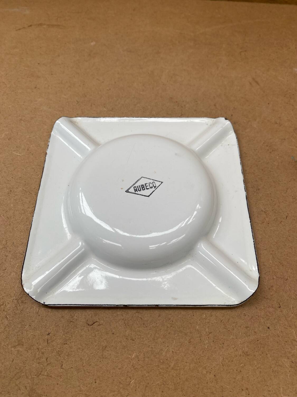 Old ashtray aubecq white enameled metal decor flowers & stars vintage