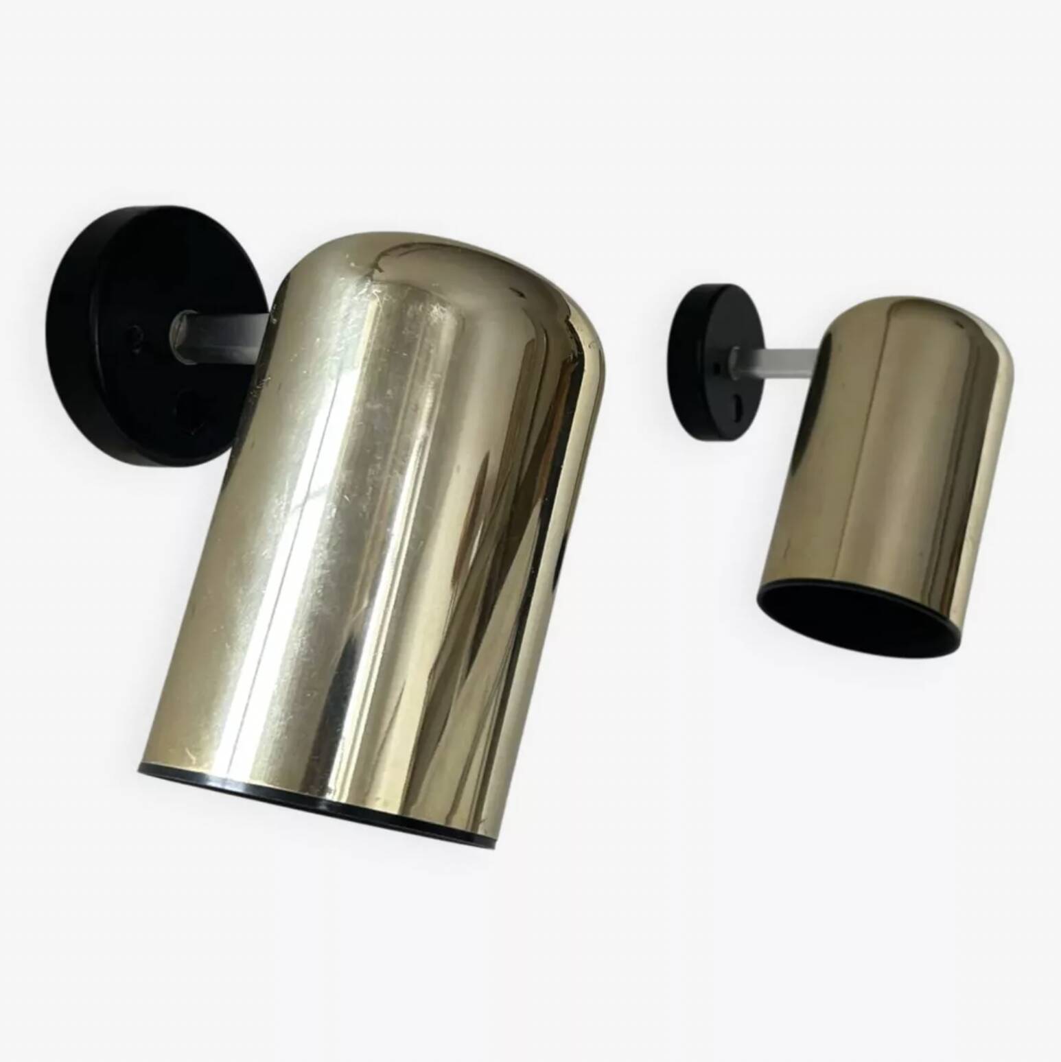 Set of 7 brass wall lights