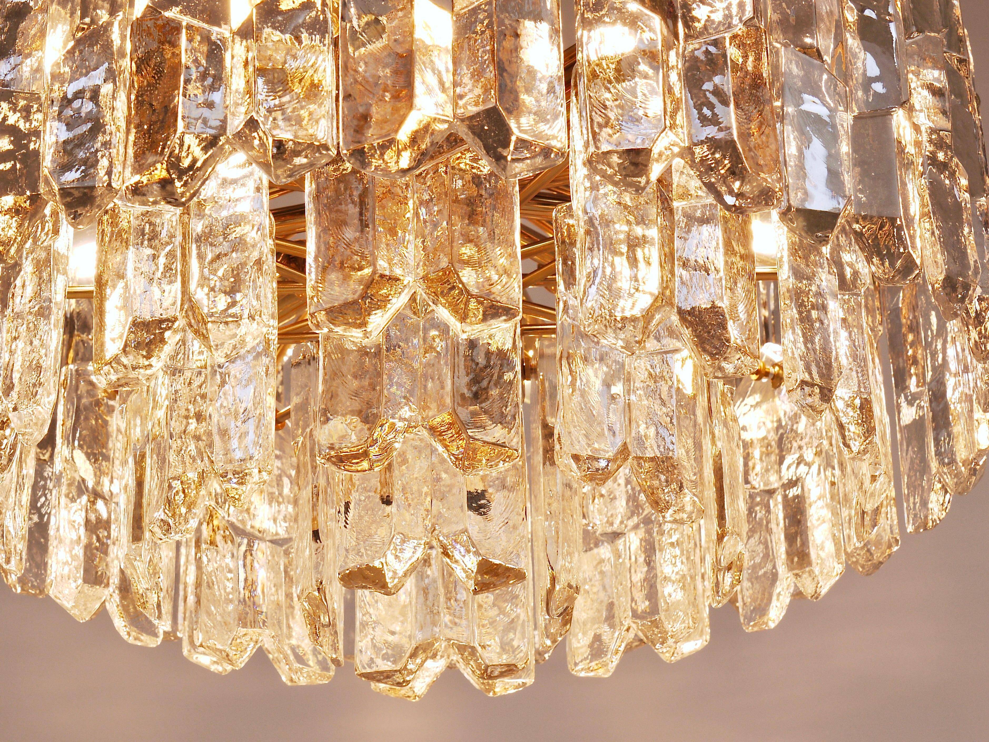 Large ceiling chandelier in gilded brass and glass Palazzo J.T. Kalmar, 1950s