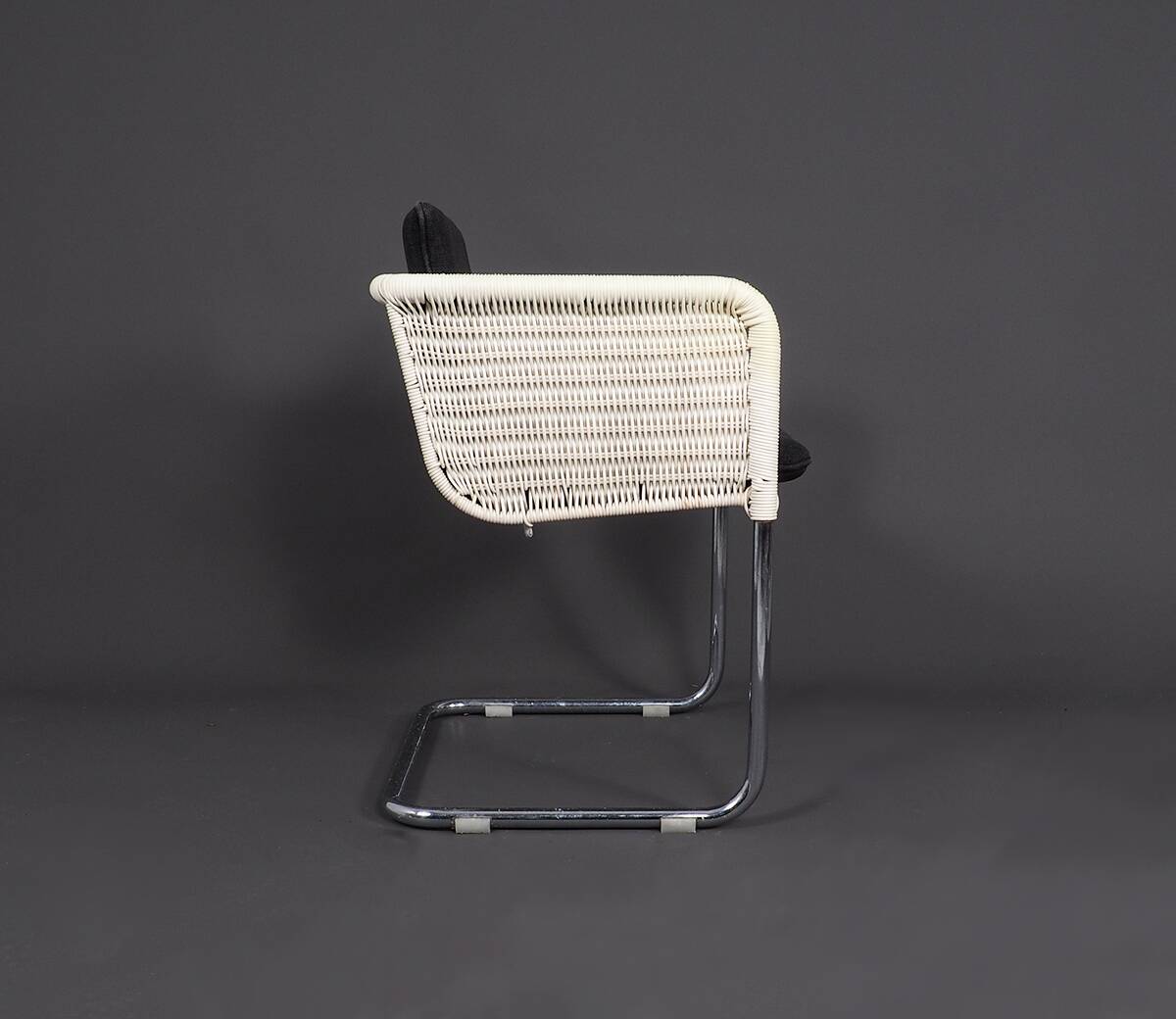 Chaises cantilever blanches Tecta D43, années 1980, lot de 4
