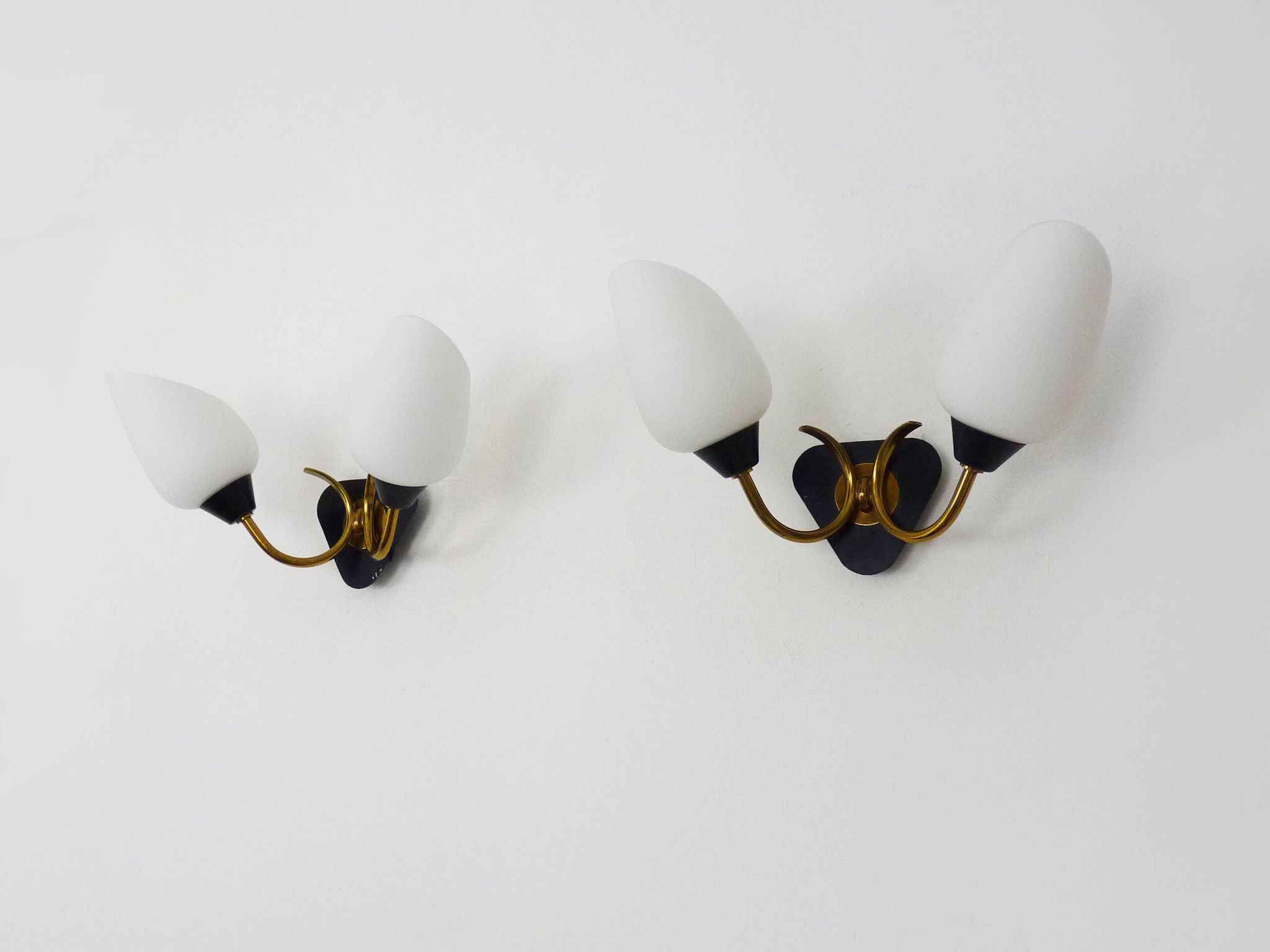 Pair of vintage Maison Arlus wall lights from the 50s in brass, opaline globe.